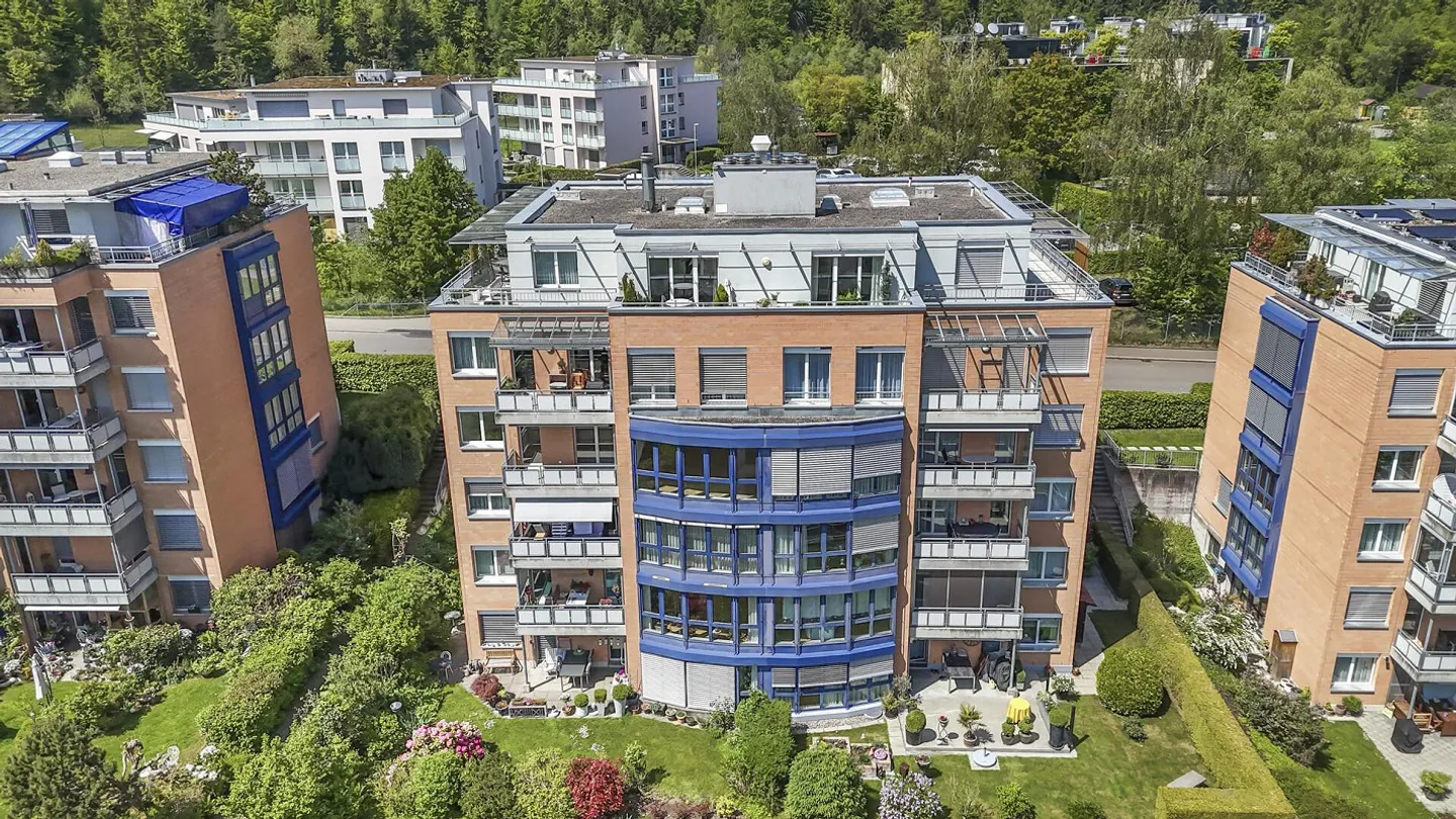 Modernes Apartment mit Balkonen - Foto 16 von 16