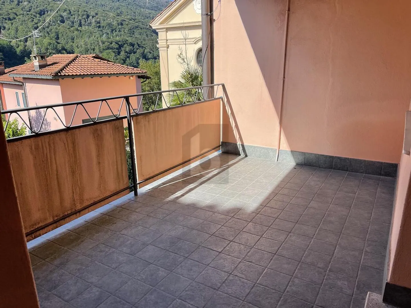 EINFAMILIENHAUS MIT POTENZIAL - Foto 3 von 5