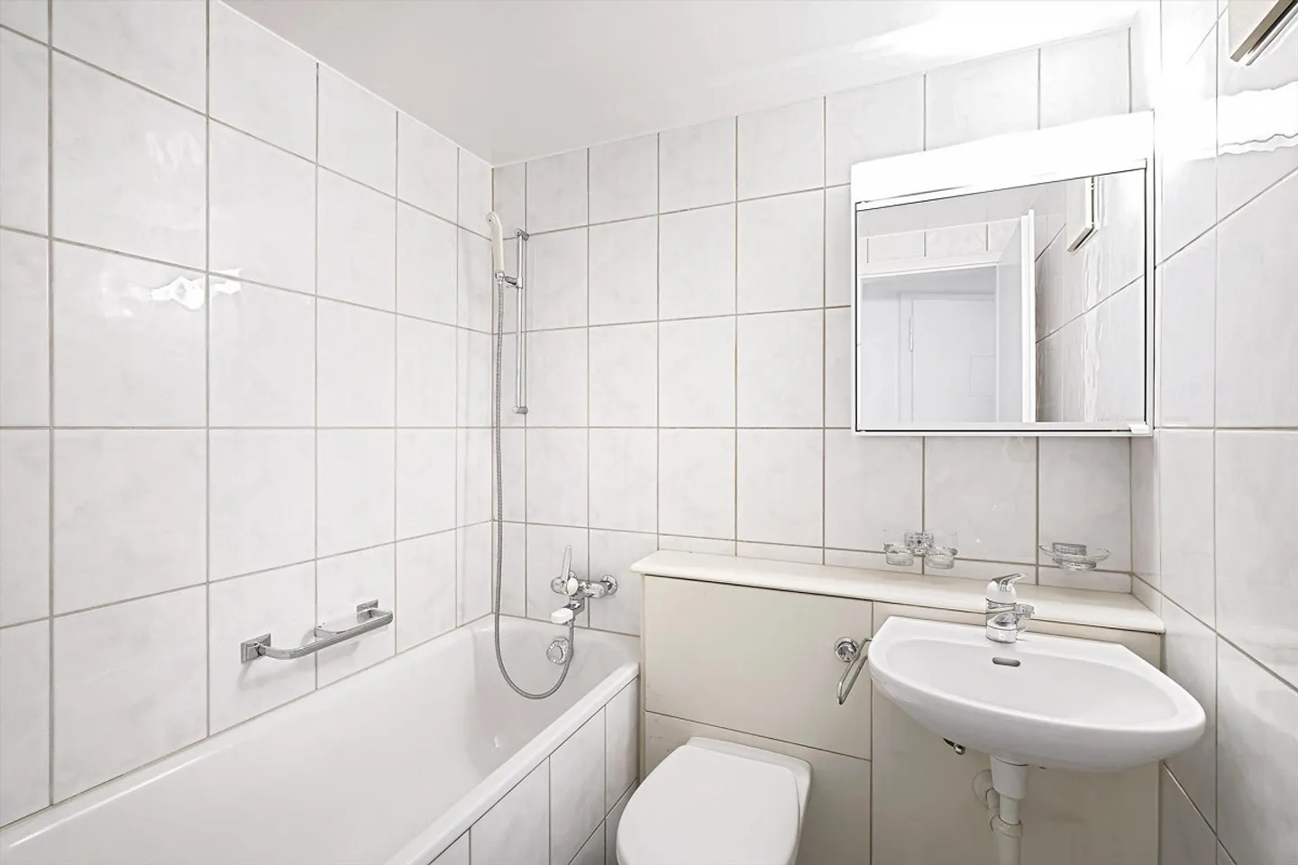 Appartement idéal en ville - Photo 3 sur 7