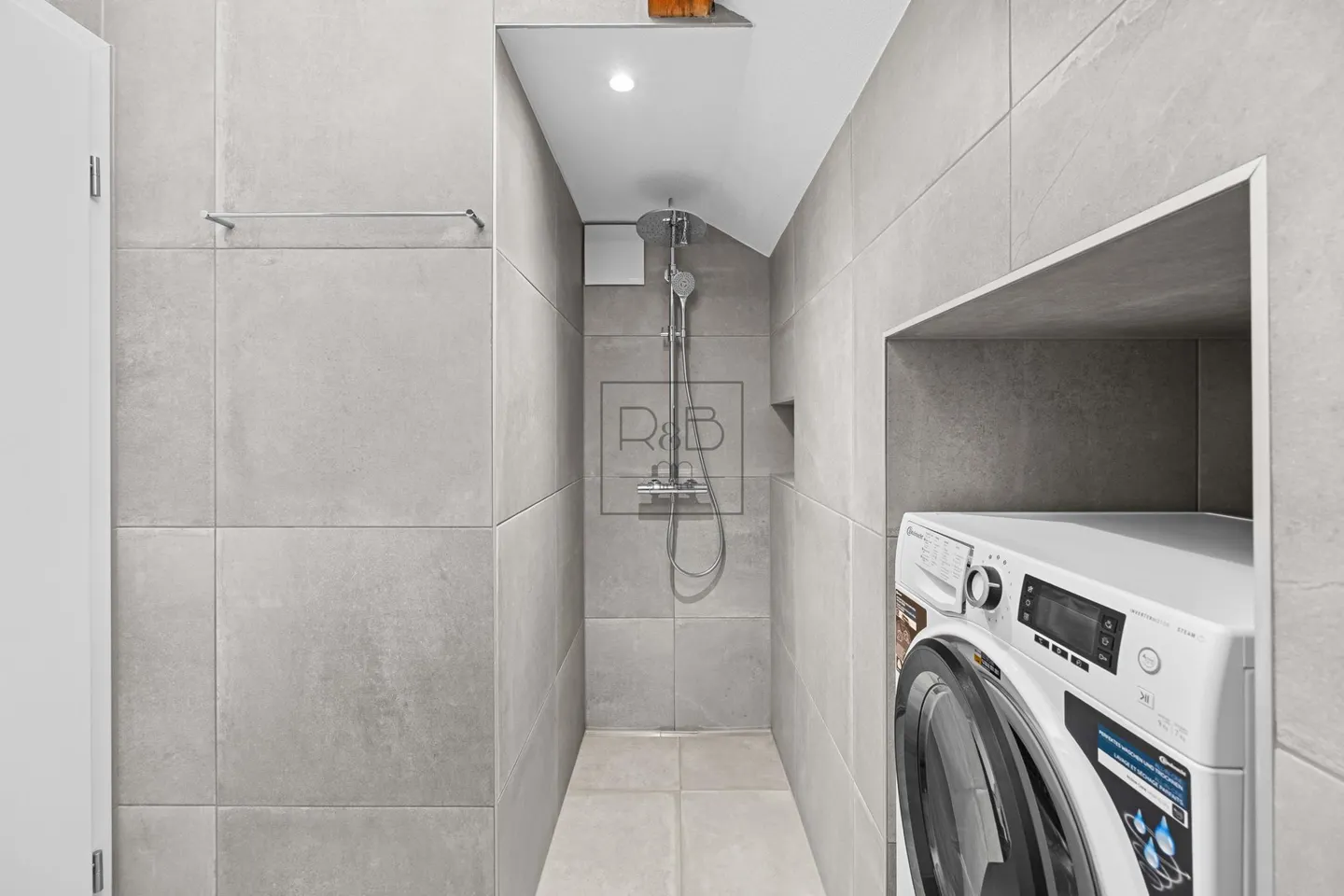 Renovated loft in Bulle - Photo 8 of 10
