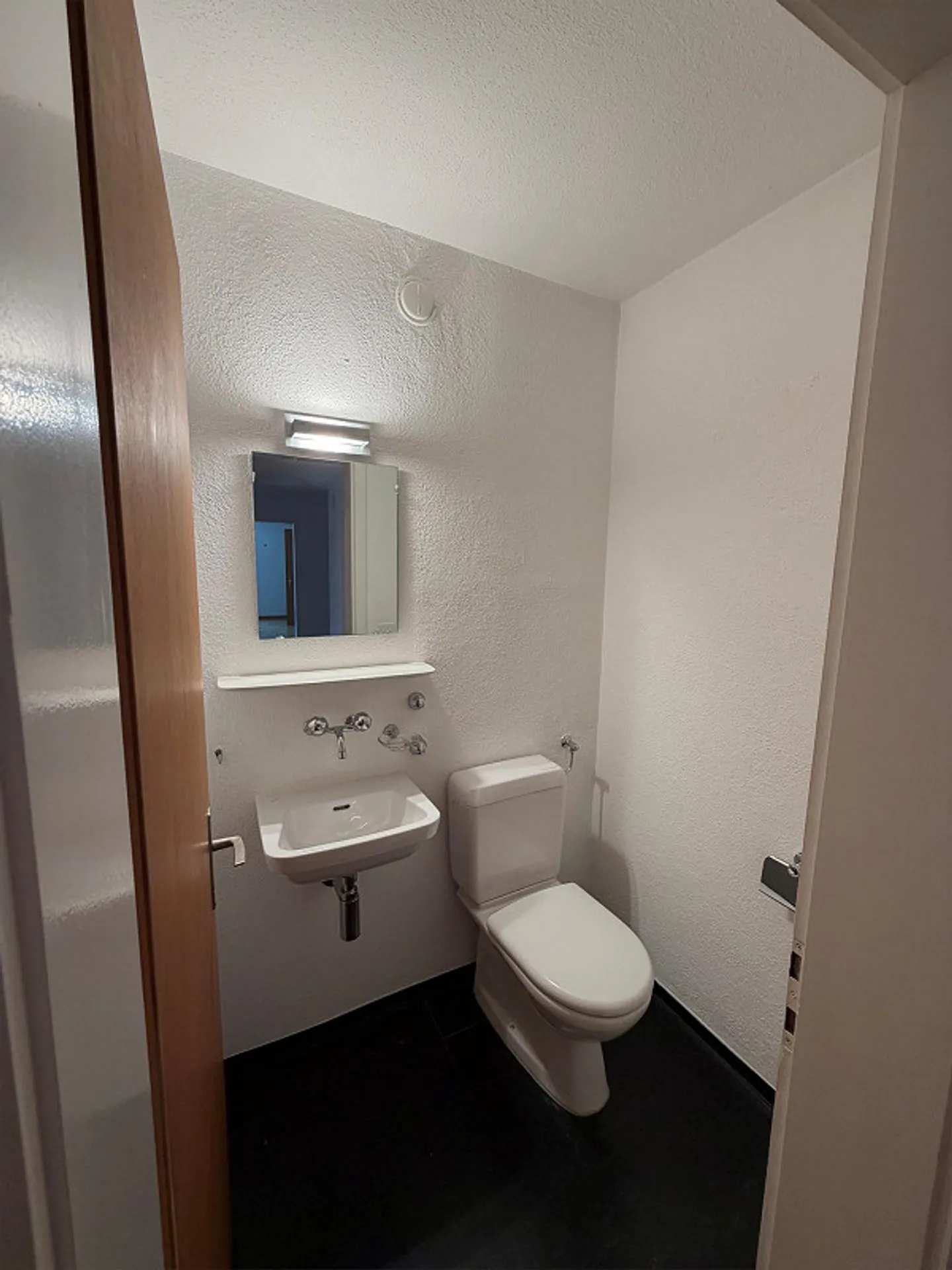 Zentrale 4.5-Zimmerwohnung in Flims - Foto 6 von 11