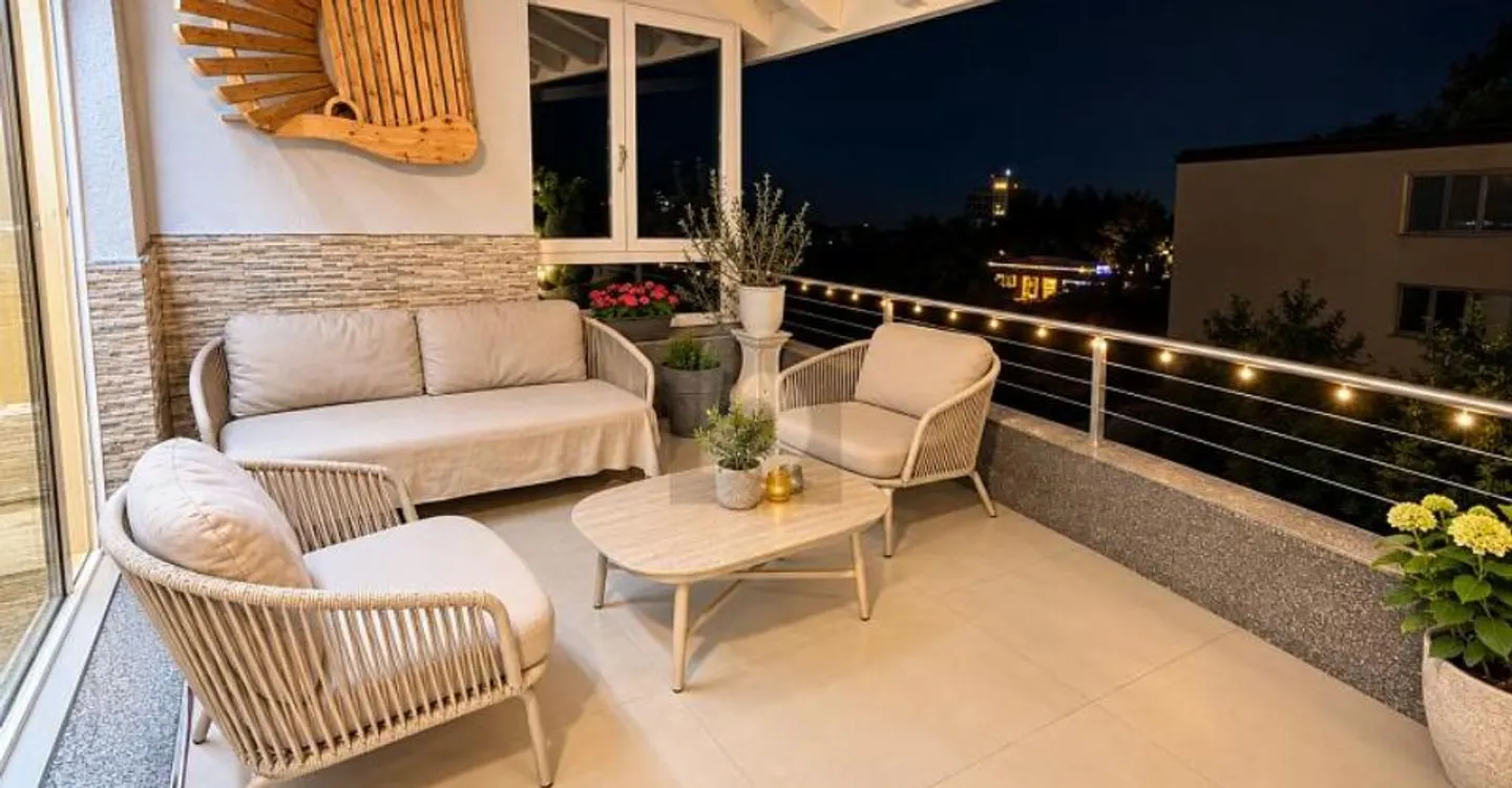 QUALITÉ avec un grand balcon! - Photo 1 sur 6