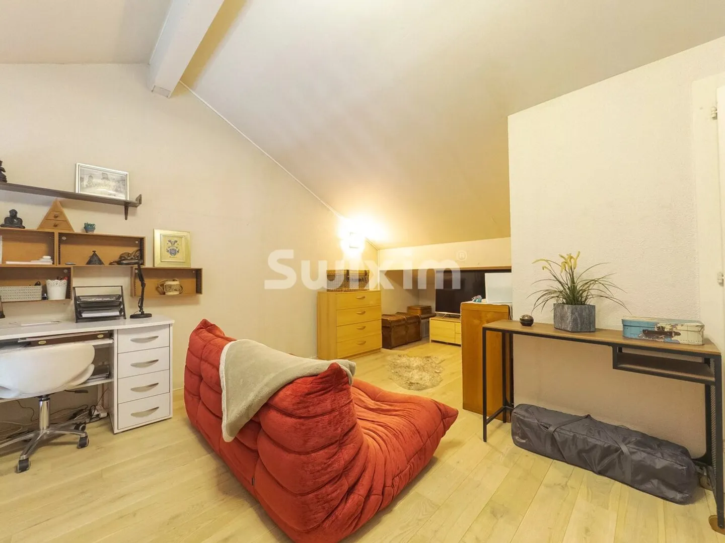 Stunning 6-Zimmer-Duplex-Wohnung - Foto 8 von 10