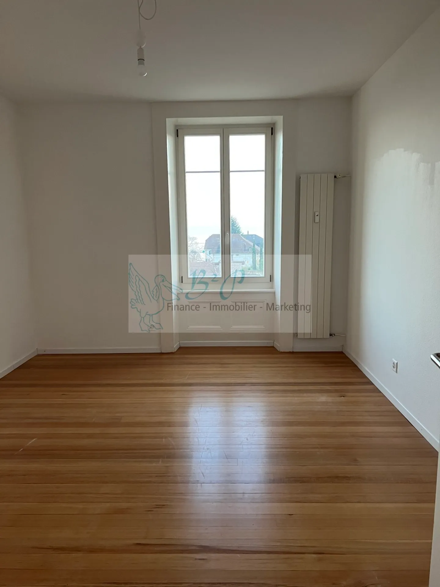 Grand appartement de 4.5 pièces avec vue sur le lac - Photo 4 sur 13