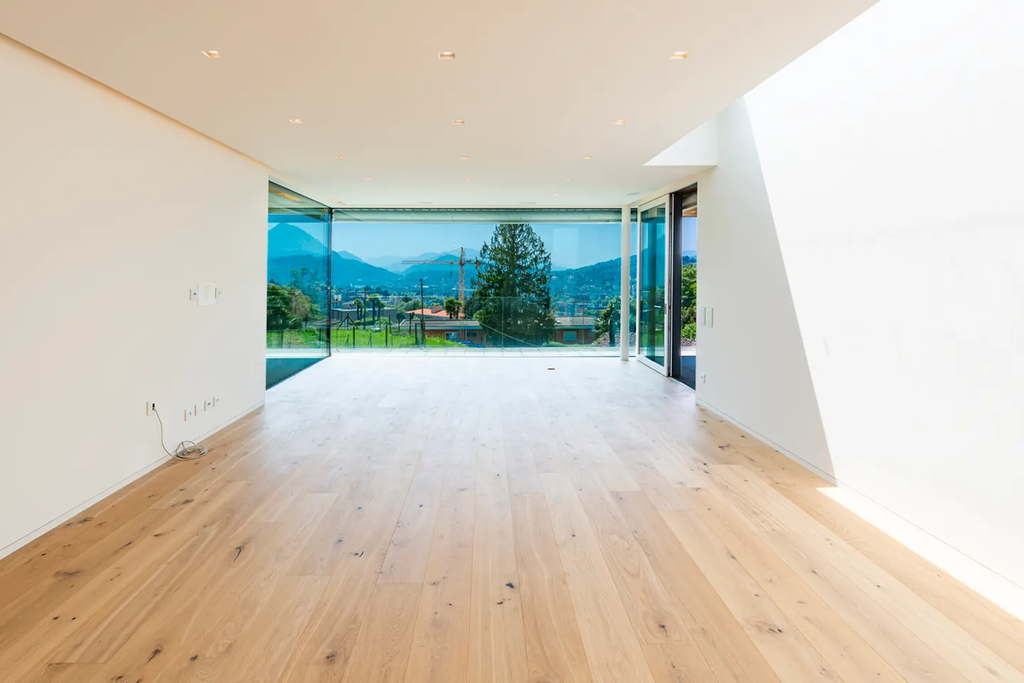 Luxus-Penthouse in Lugano - Foto 3 von 18