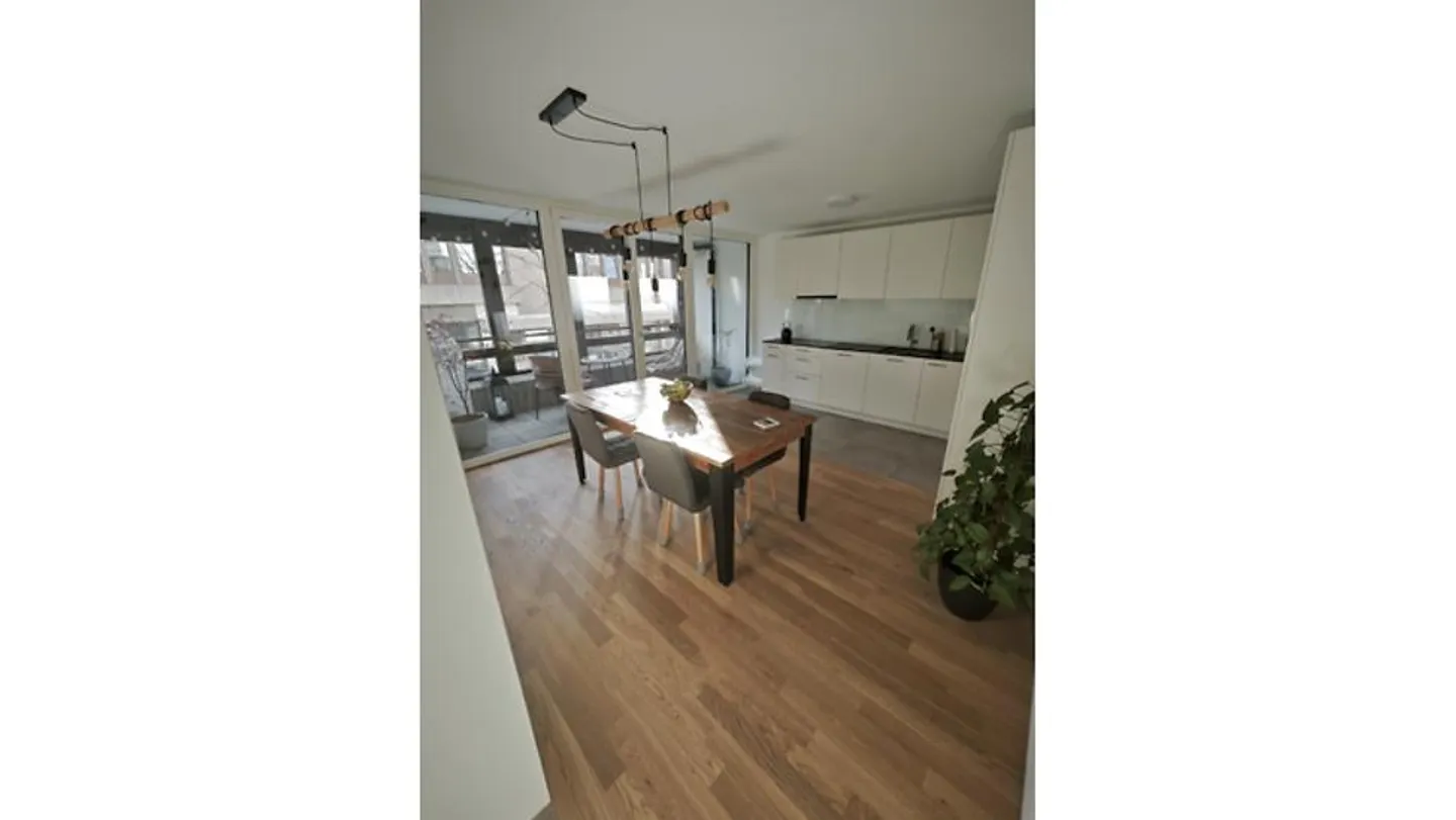 Möblierte Wohnung in Lyss - Foto 3 von 8