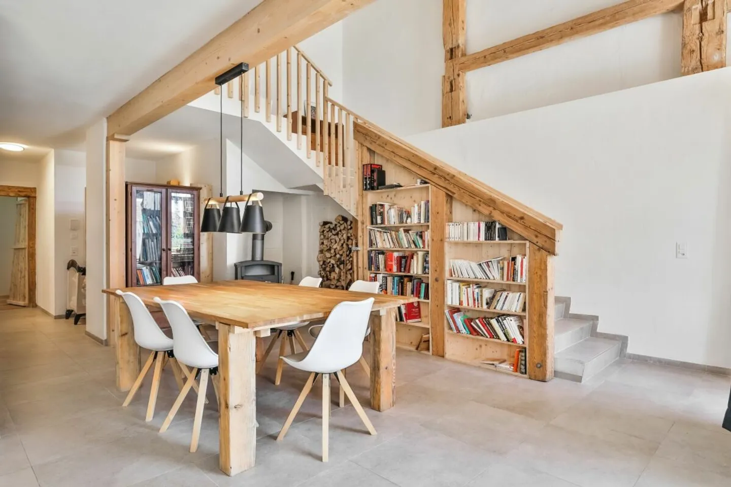 Magnifico duplex in un edificio ristrutturato con charme a Gimel - Foto 2 di 21