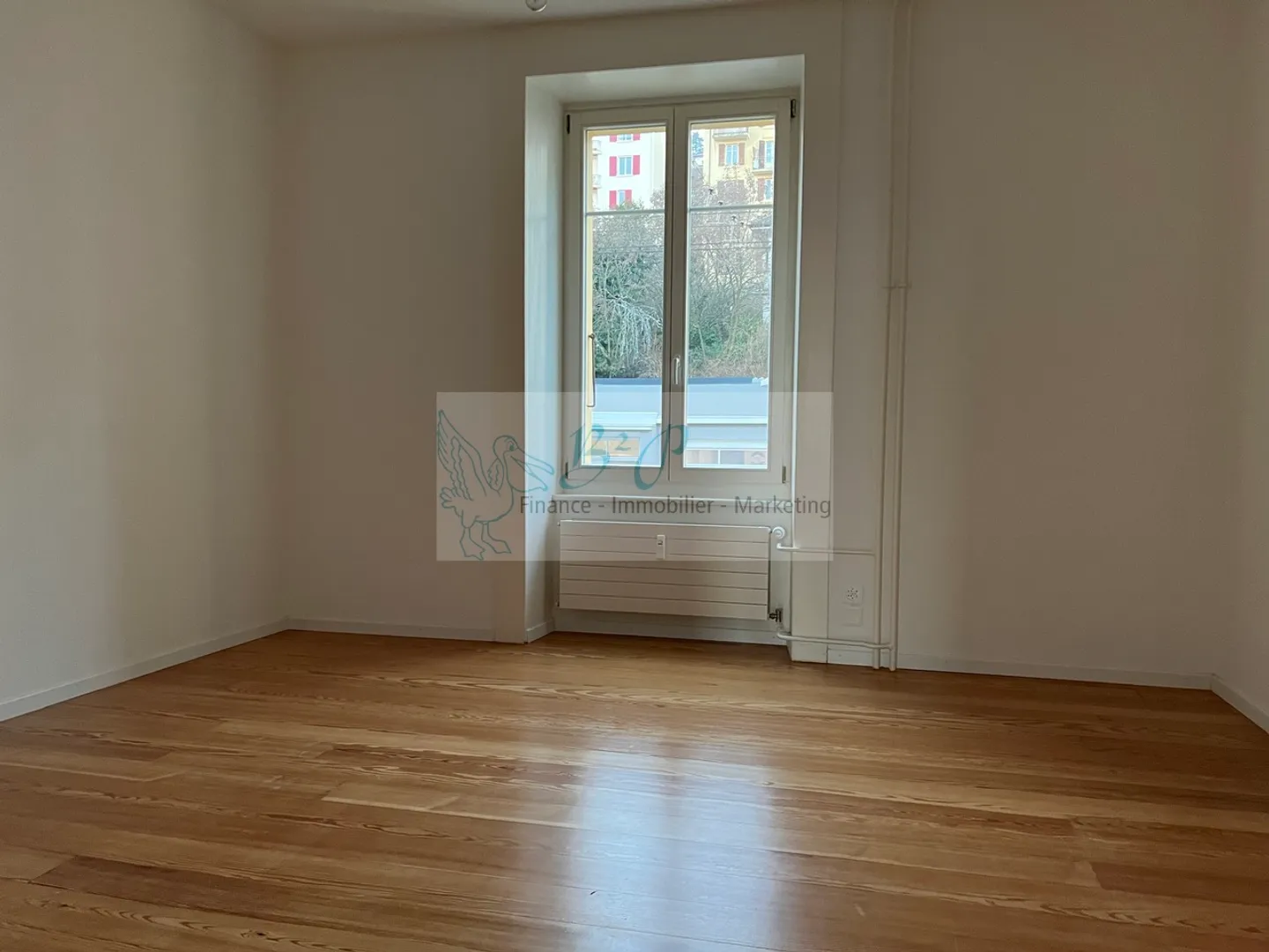 Grand appartement de 4.5 pièces avec vue sur le lac - Photo 8 sur 13