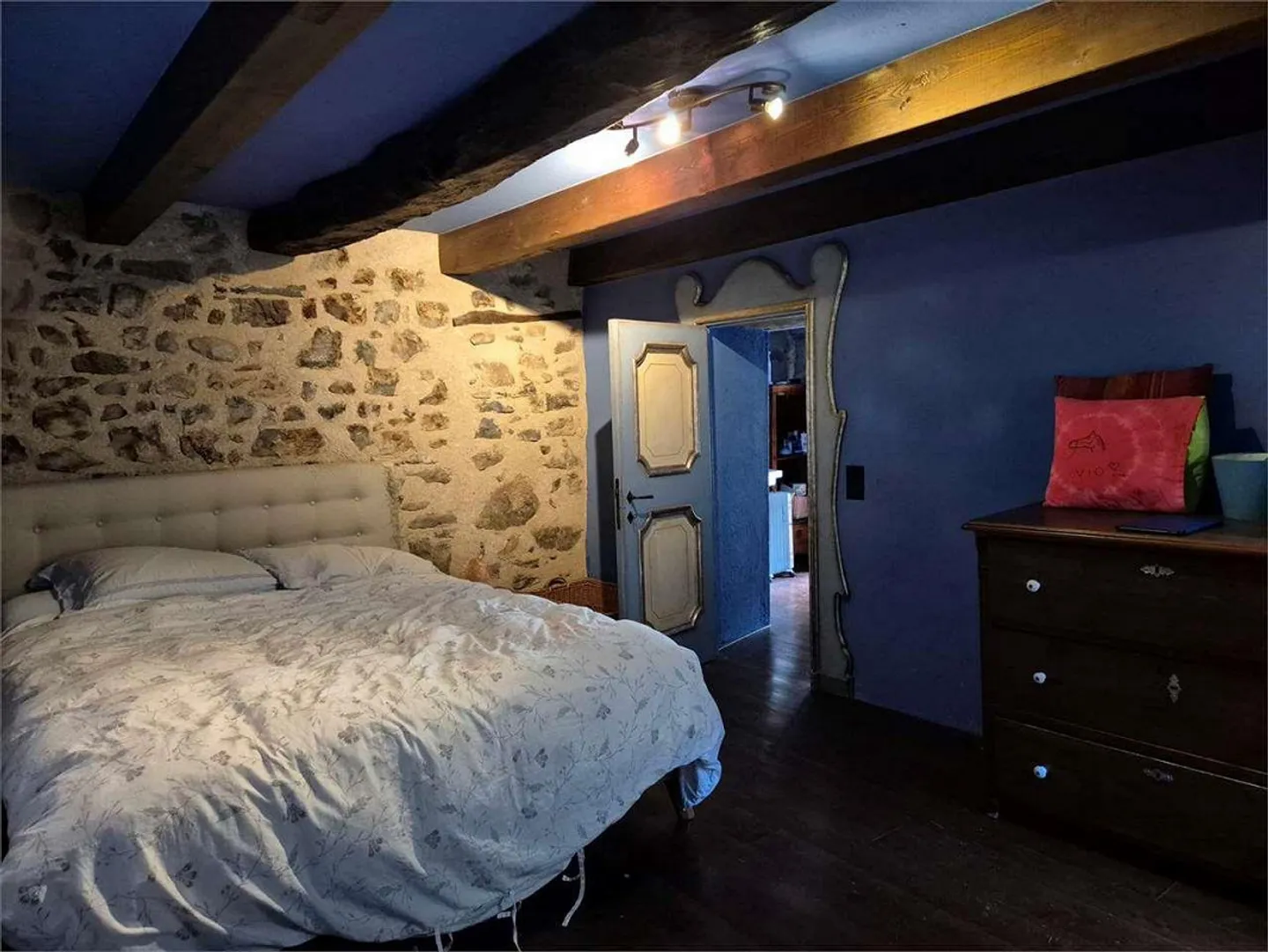 Maison rustique du Tessin dans le noyau avec vue sur le lac. - Photo 12 sur 13