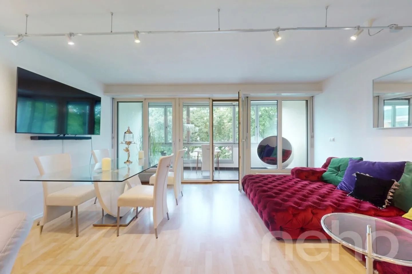 Duplex avec 2 balcons, garage et vue sur la verdure - Photo 1 sur 12