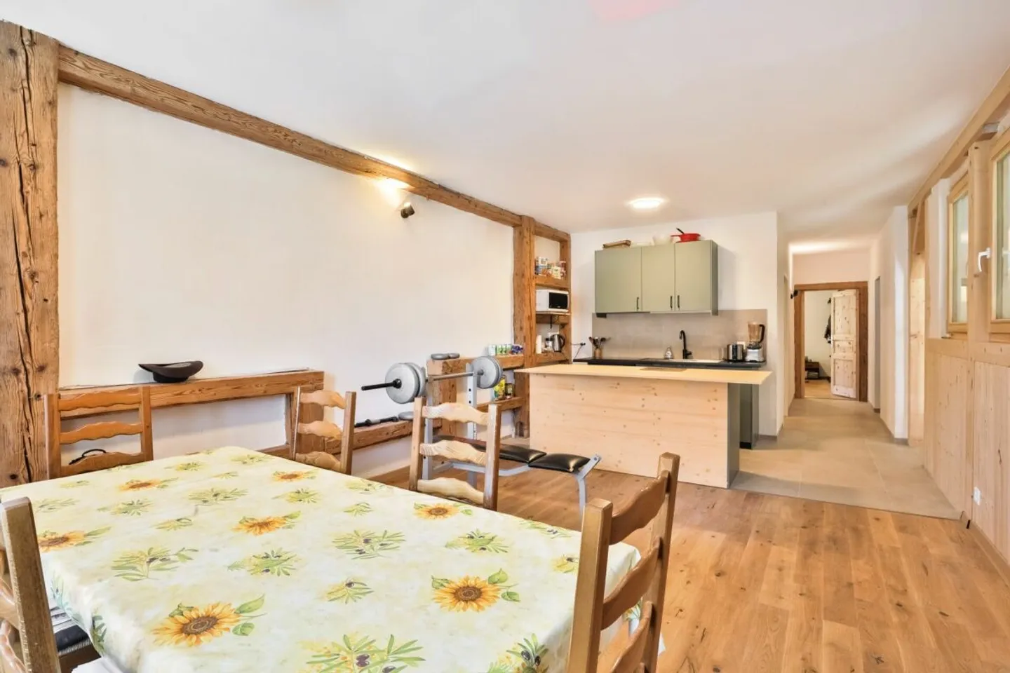 Magnifico duplex in un edificio ristrutturato con charme a Gimel - Foto 15 di 21