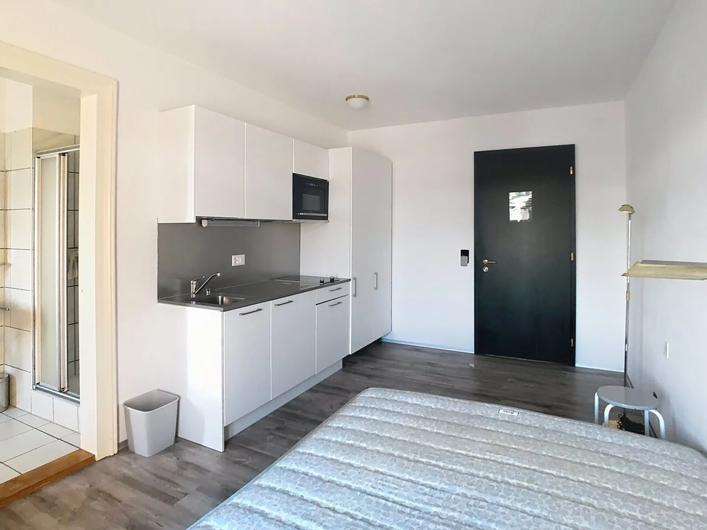 Studio meublé à Düdingen - Photo 4 sur 9