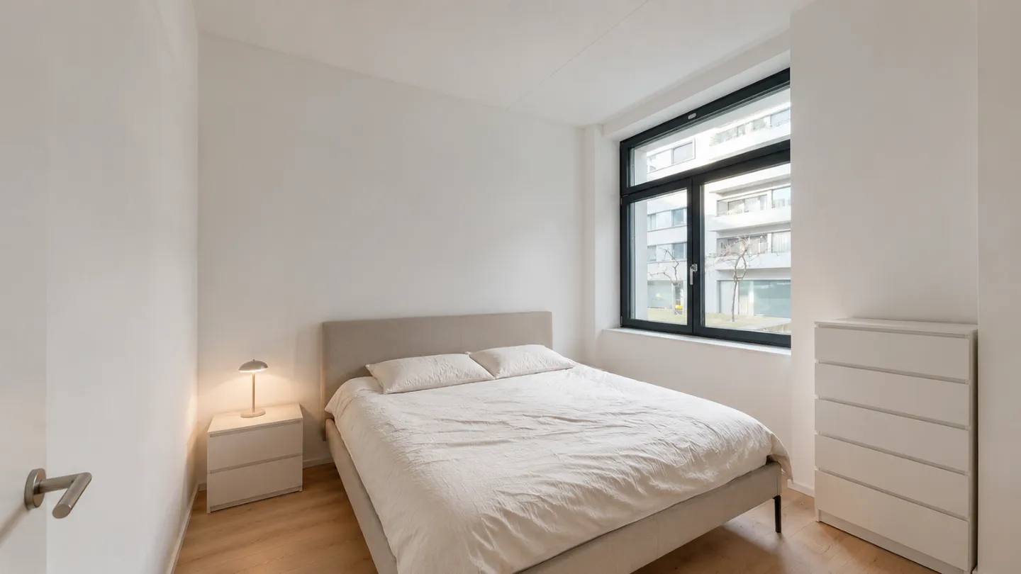 Loft Design with 2.5 Rooms | 104 m² | Quiet with Courtyard | Zurich-Altstetten - Photo 3 of 9