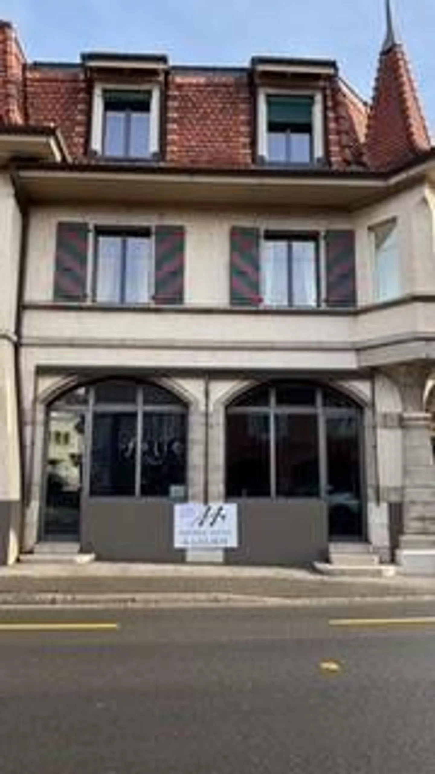 For rent? Commercial space in the center of Bevaix - Photo 1 of 2