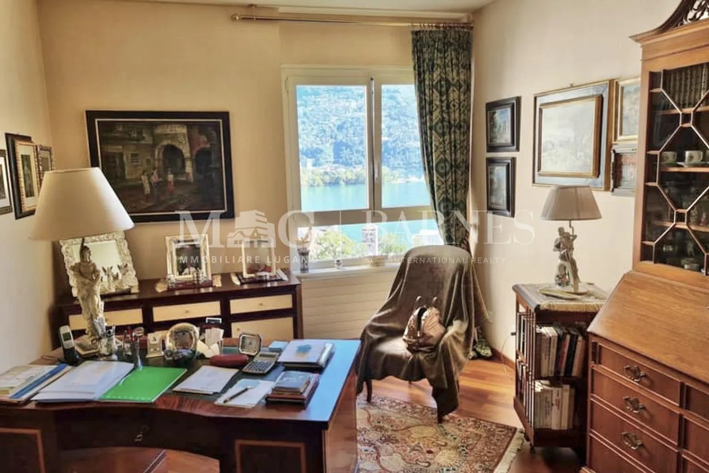 Lugano Centro: 4,5-Zimmer-Wohnung mit Terrasse und Seeblick - Foto 11 von 13