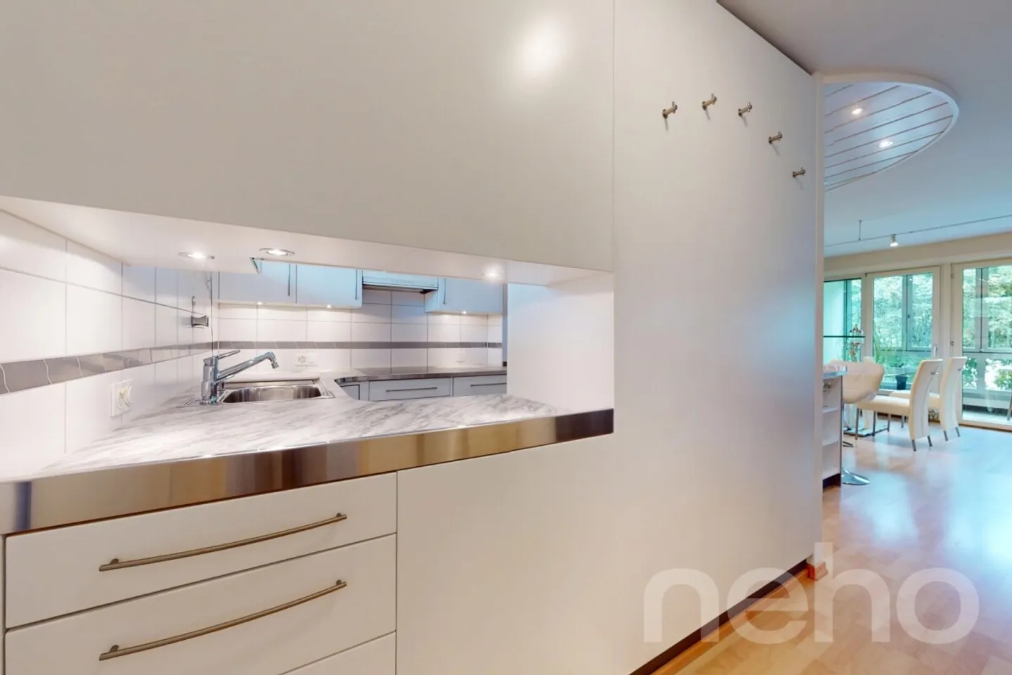 Duplex avec 2 balcons, garage et vue sur la verdure - Photo 7 sur 12