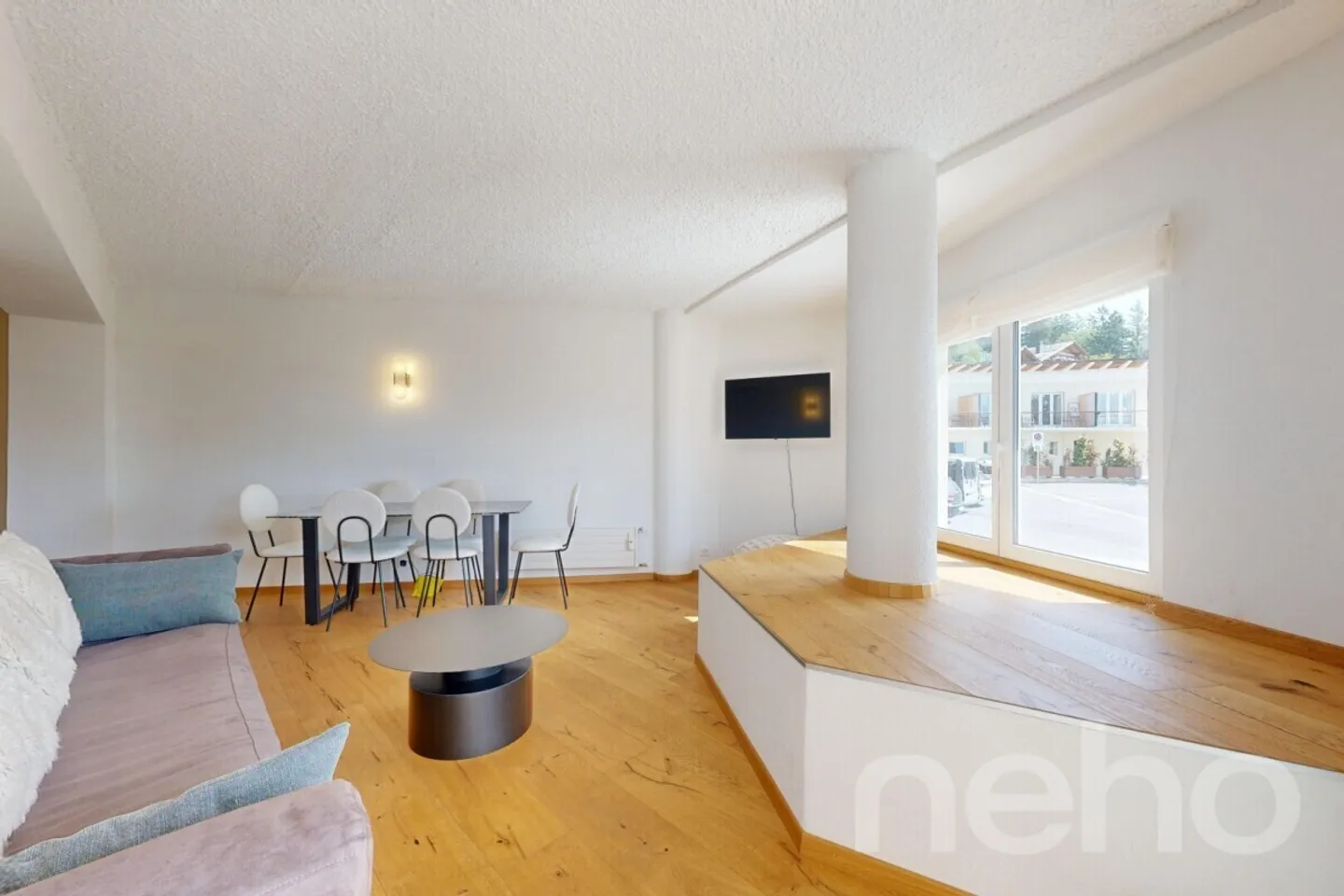 Magnifico appartamento di 3,5 locali completamente ristrutturato a Crans-Montana - Foto 3 di 12