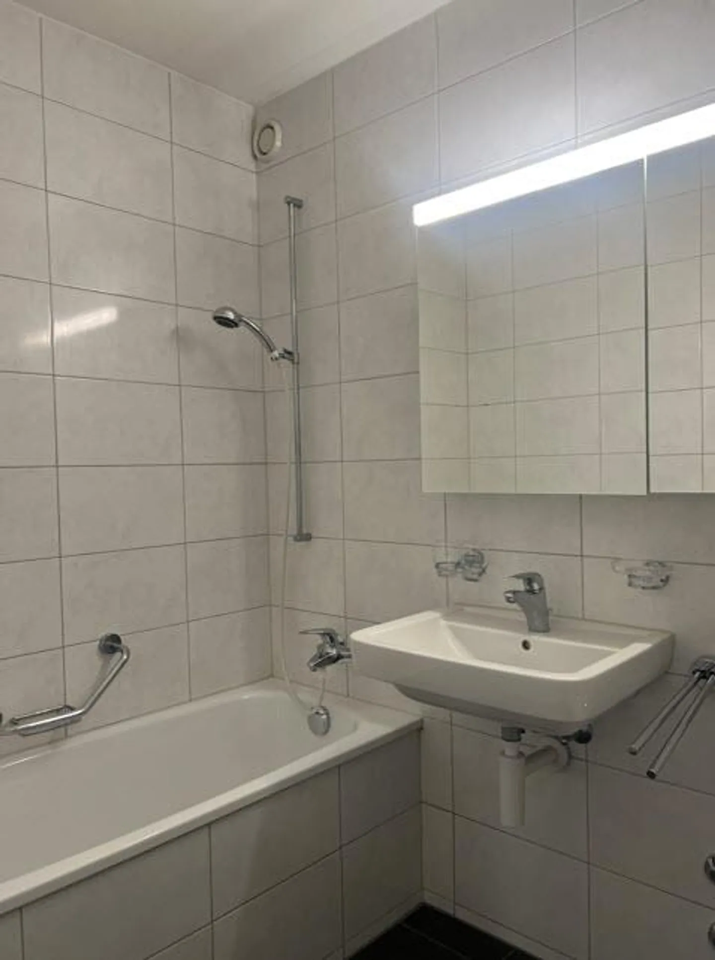 Appartamento con vista spettacolare - Foto 3 di 9