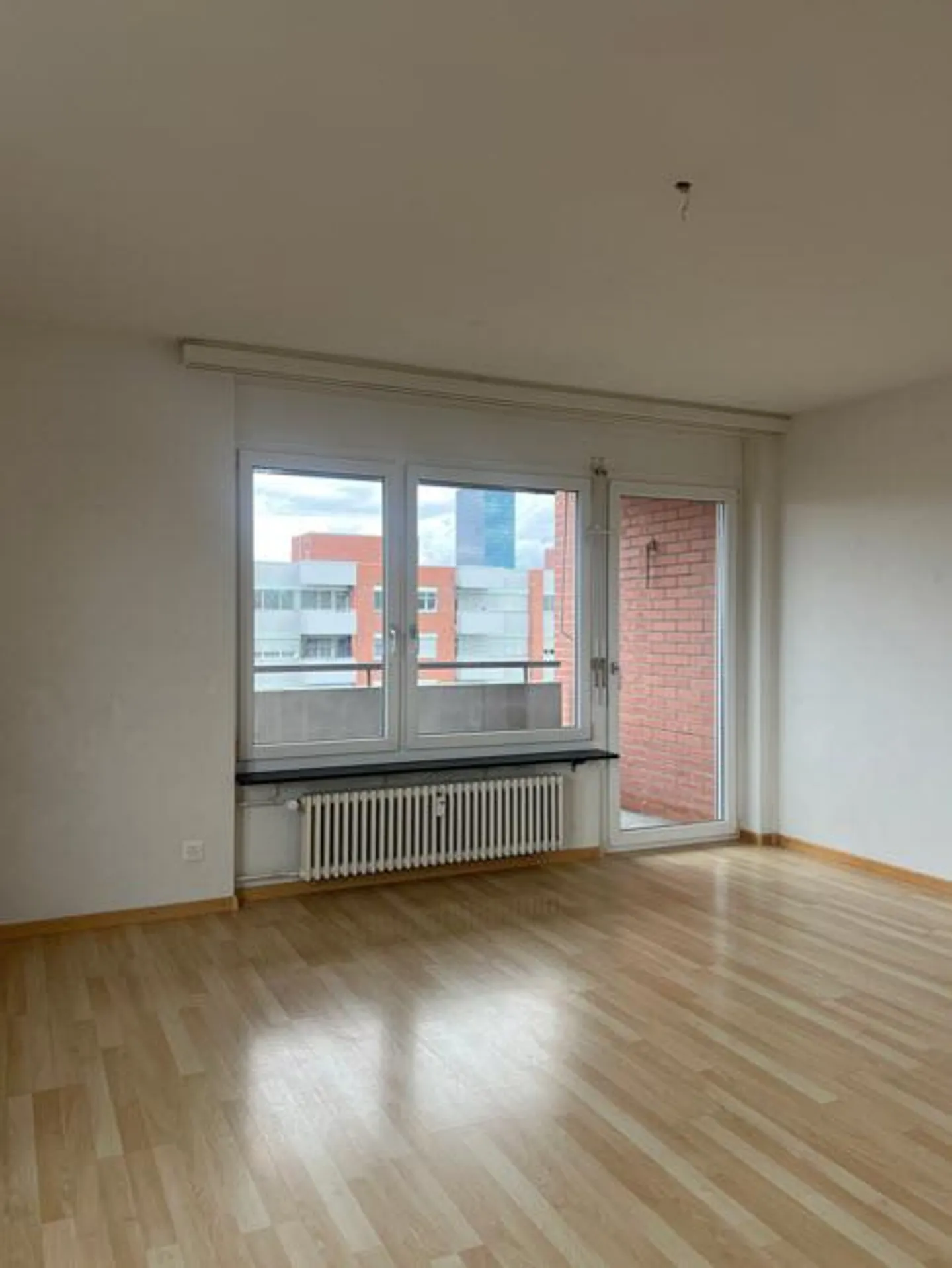 Appartamento con vista spettacolare - Foto 5 di 9