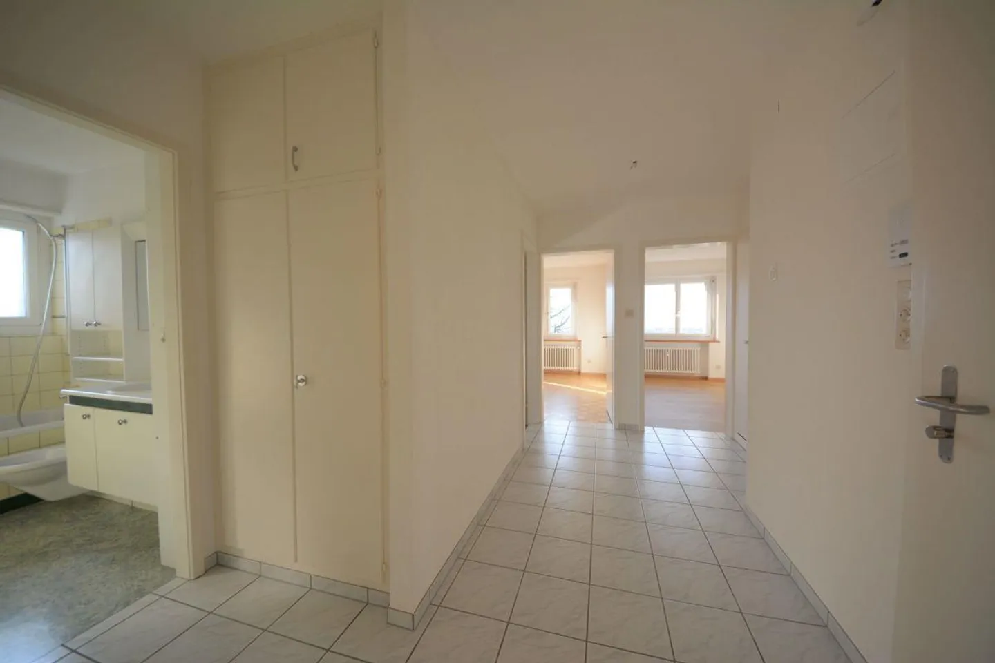 Appartamento 3 camere con vista mozzafiato cercasi? - Foto 6 di 11