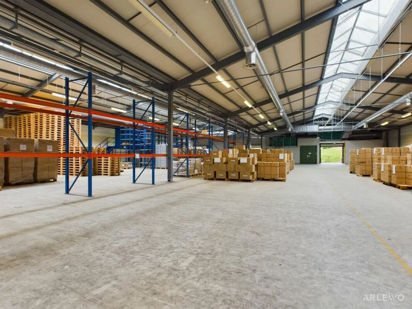 Spacious Storage | Logistics | Commercial Space - Photo 4 of 8