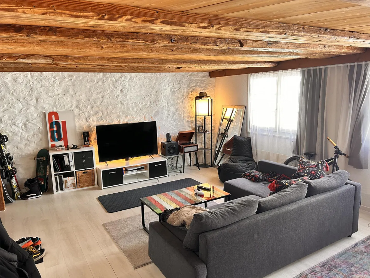 Impossible d'être plus central: Appartement individuel parfait de 2 pièces pour les navetteurs - Photo 1 sur 9