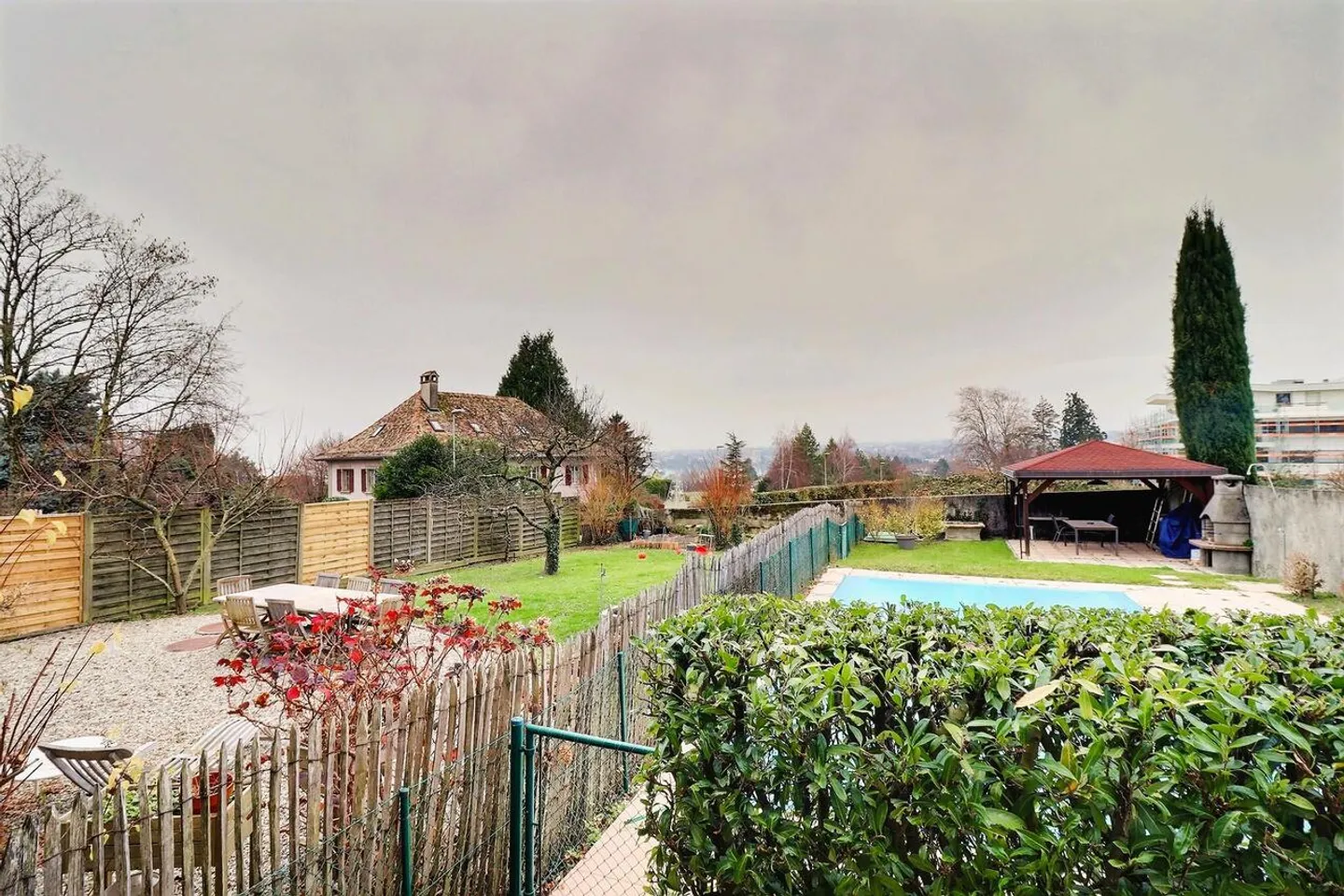 Wunderschöne Wohnung in besetztem Leibrentenvertrag ohne Miete mit Schwimmbad - Foto 3 von 18