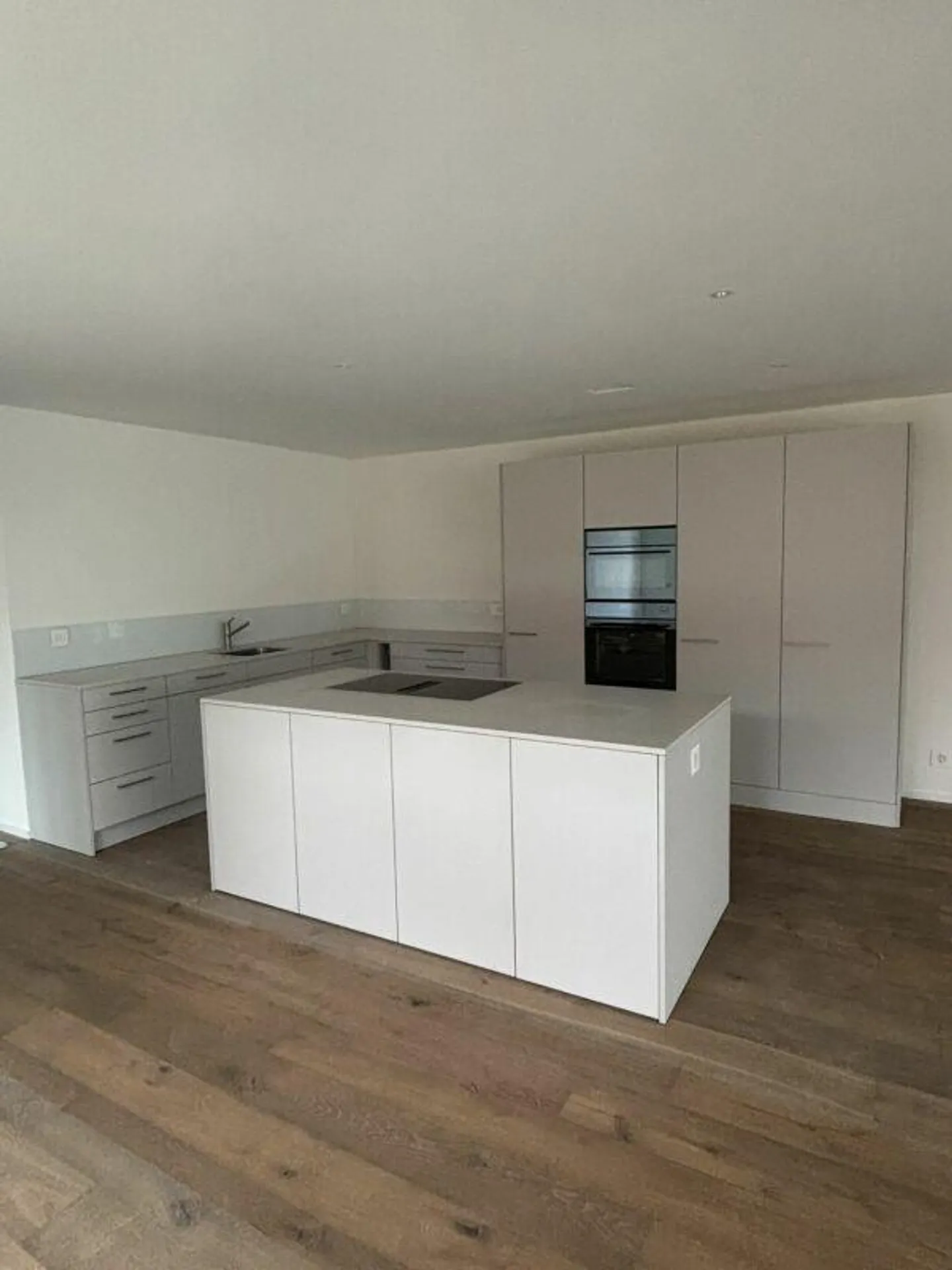 Prima locazione: appartamento giardino di alta qualità, disponibile dal 1 marzo 2026! - Foto 1 di 15