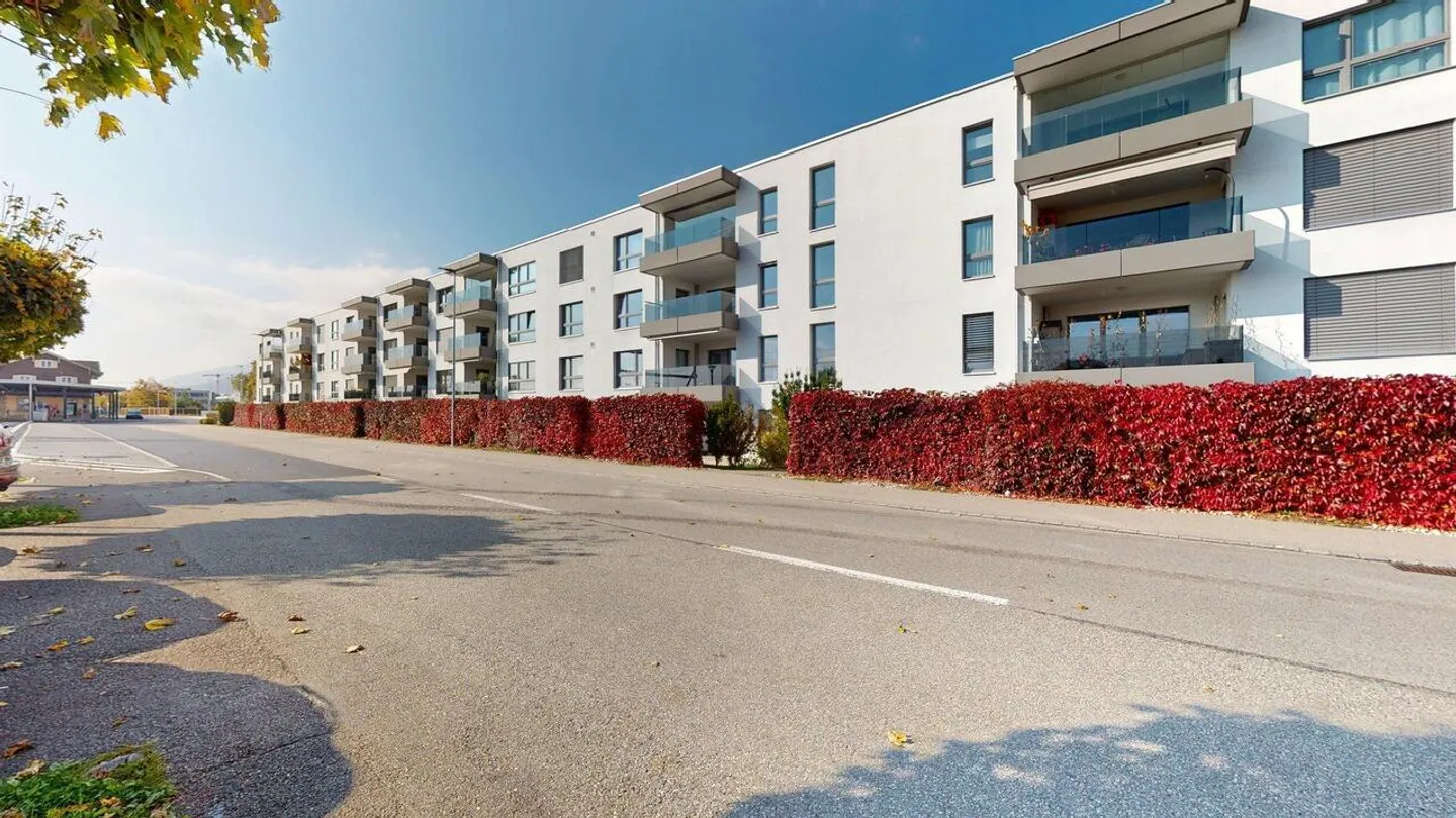 Komfortable Wohnung mit zwei grossen Balkonen - Foto 13 von 13