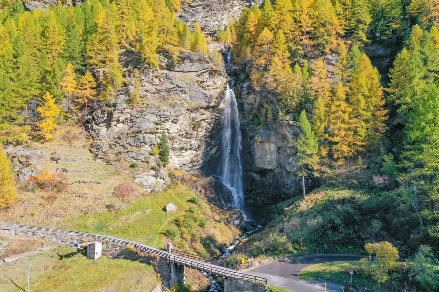 Appartamento moderno e luminoso nel Saastal - Foto 11 di 12
