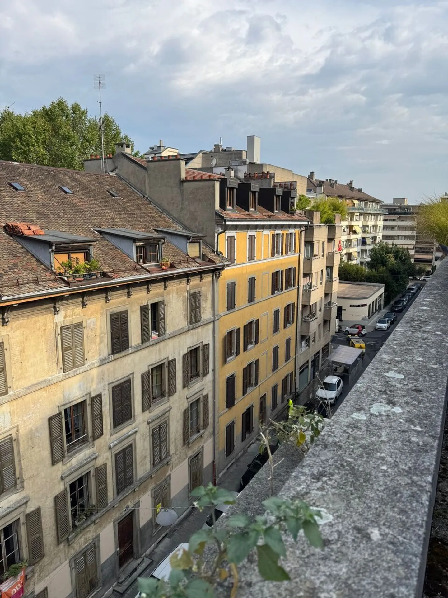 Très bel attique en duplex avec 2 terrasses au centre des Pâquis - Photo 1 sur 12