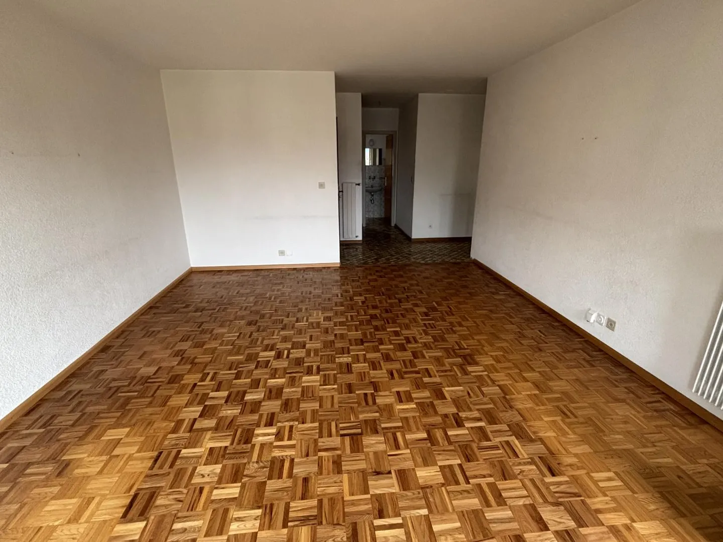 4.5 Room Apartment - Photo 2 of 14