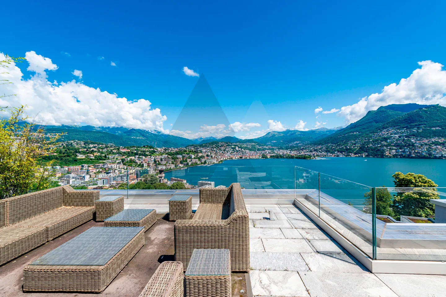 Penthouse exclusif avec vue sur le lac - Photo 16 sur 16