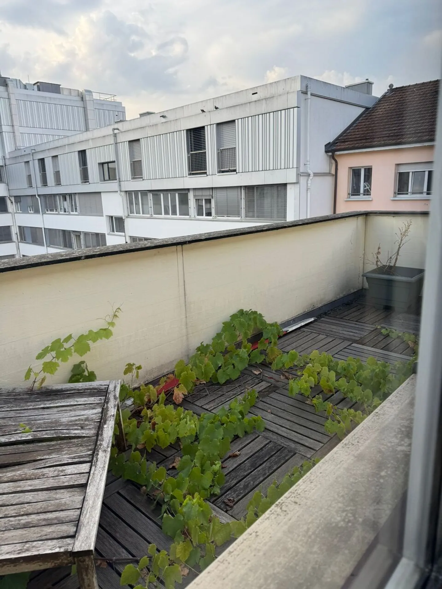 Très bel attique en duplex avec 2 terrasses au centre des Pâquis - Photo 7 sur 12