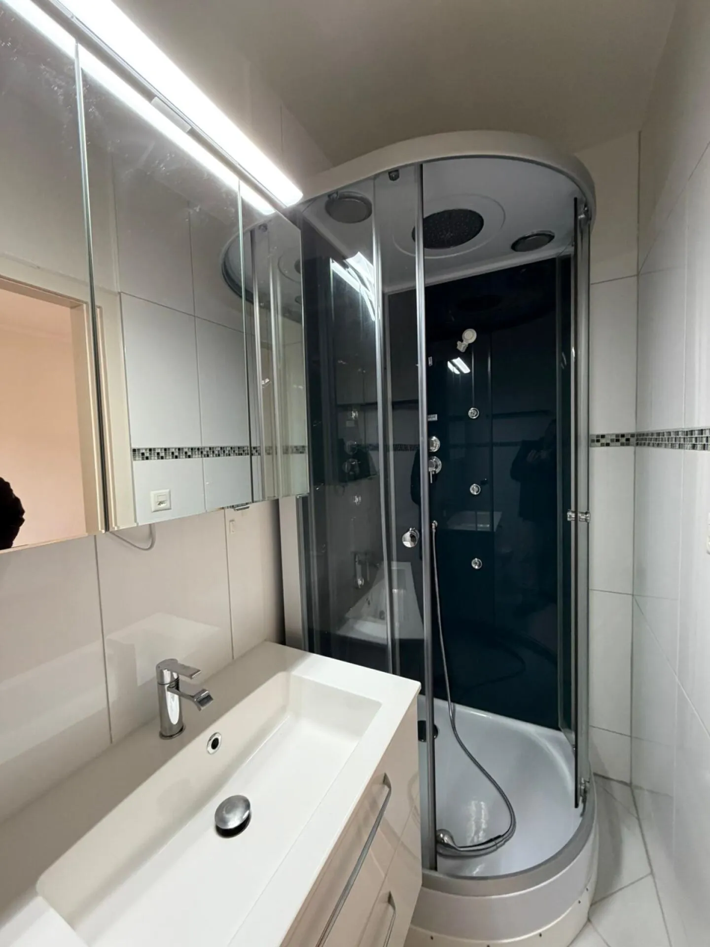 Attractive multi-family house with character in a central location in Bellach SO - Photo 10 of 31