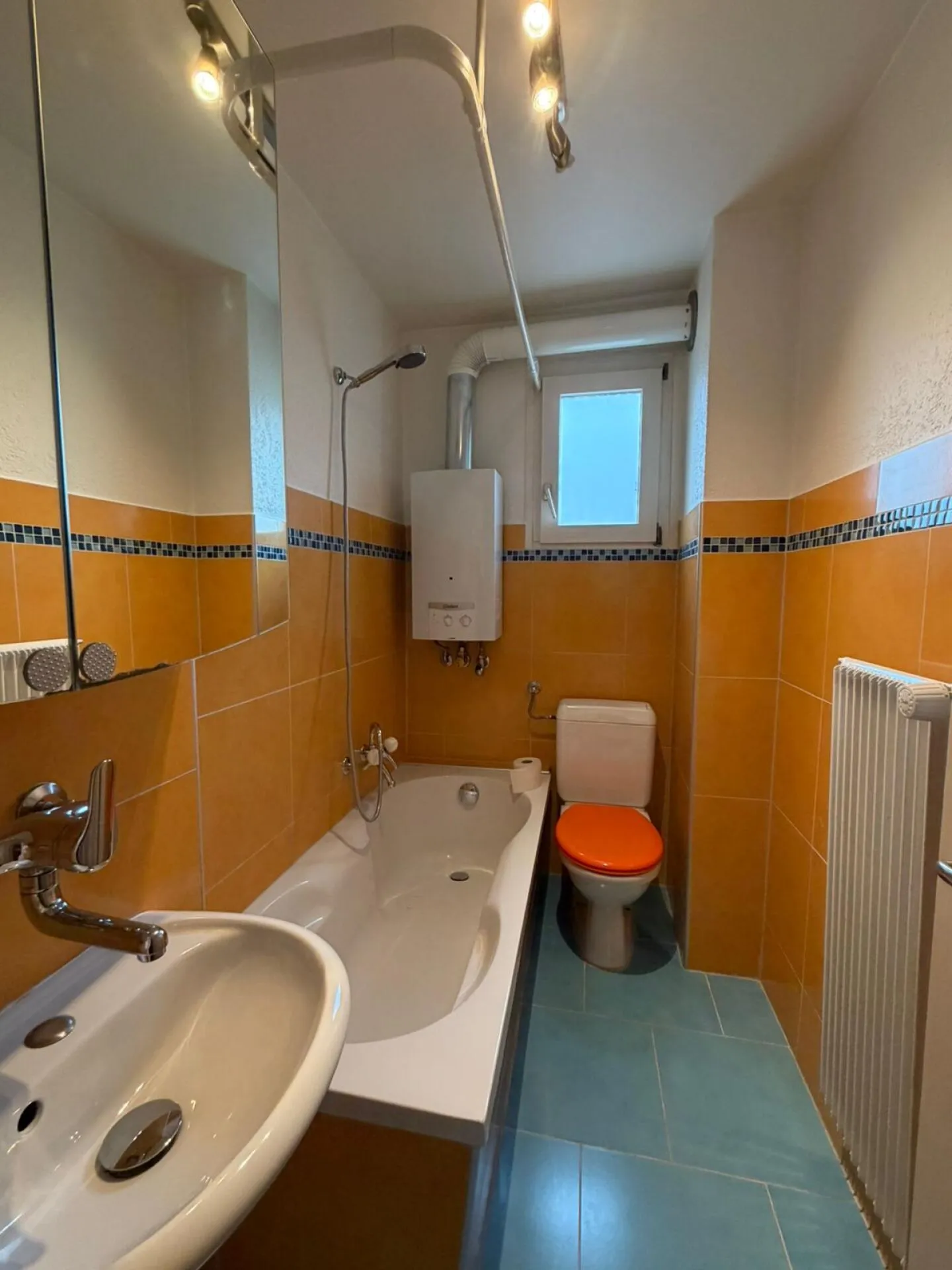 Attractive multi-family house with character in a central location in Bellach SO - Photo 13 of 31