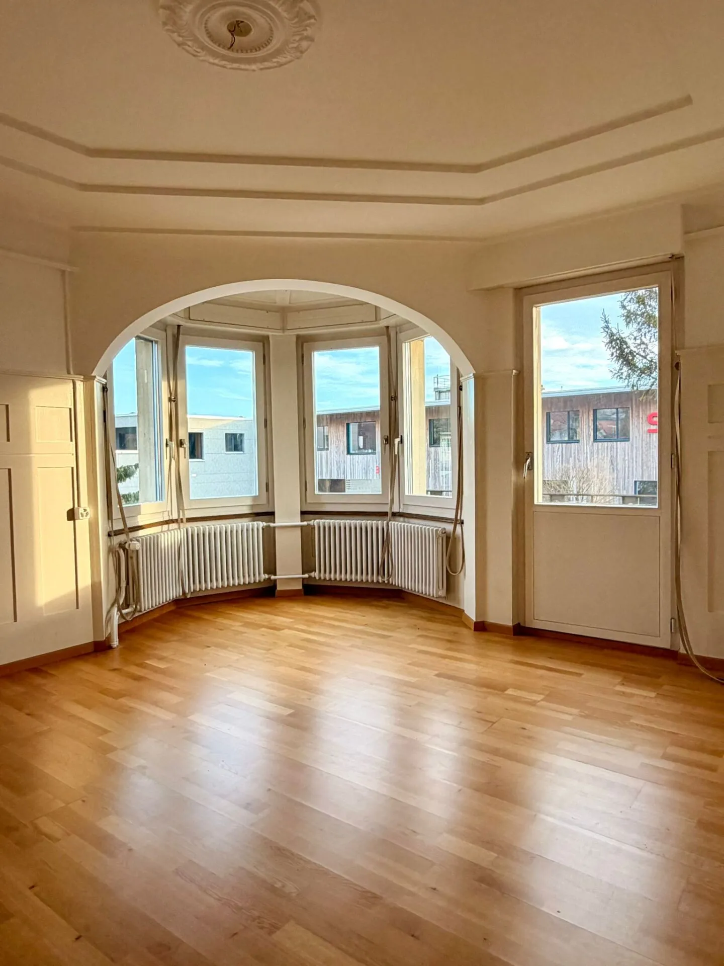 Attractive multi-family house with character in a central location in Bellach SO - Photo 17 of 31