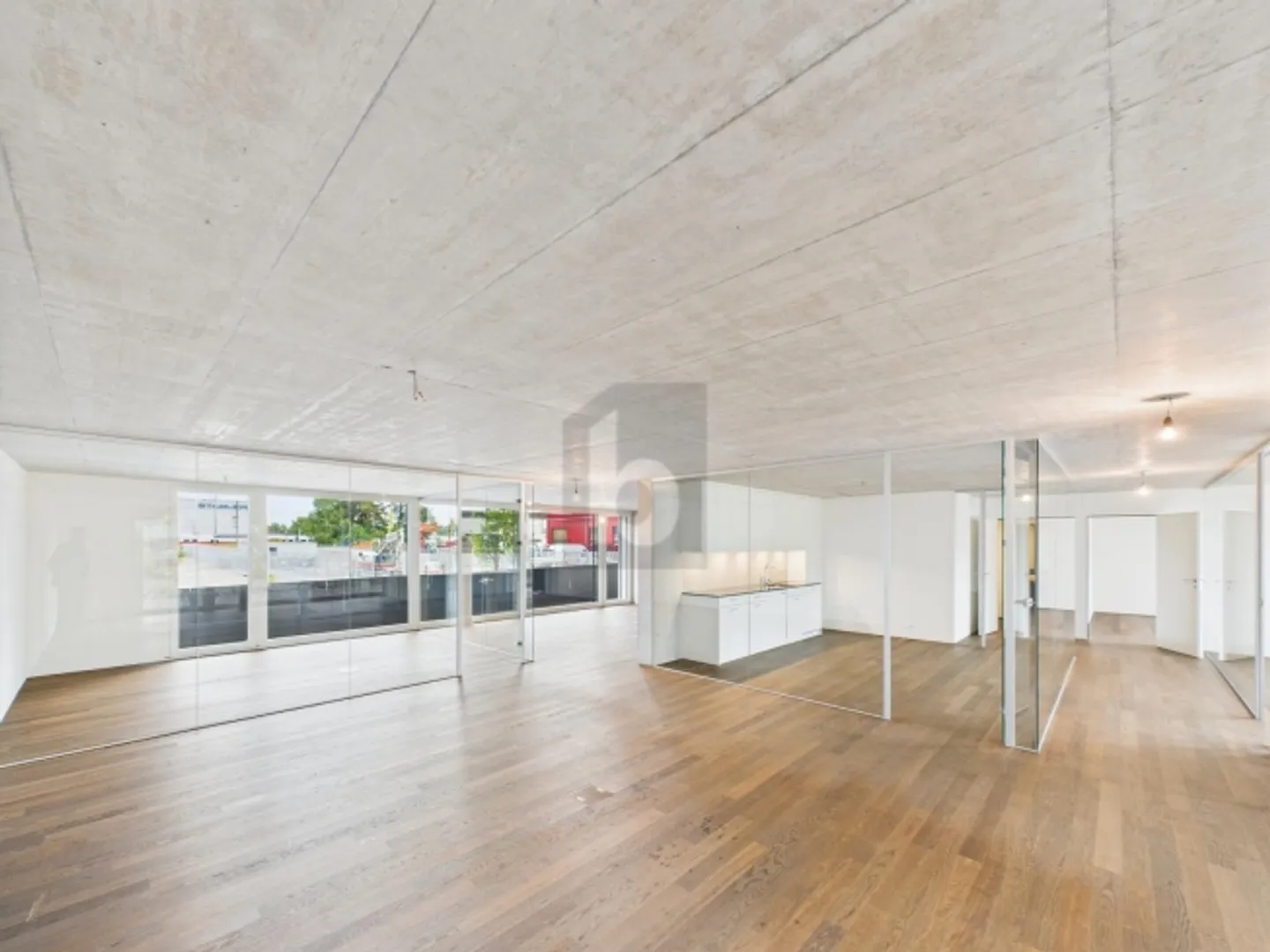 «RIESIGE BÜROFLÄCHE IDEAL FÜR IHR BUSINESS» - Foto 3 von 6