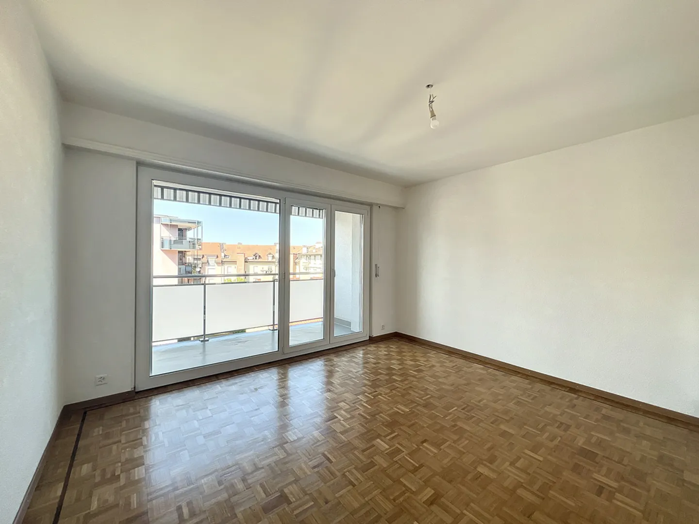 Appartement rénové à Vevey - Photo 6 sur 11