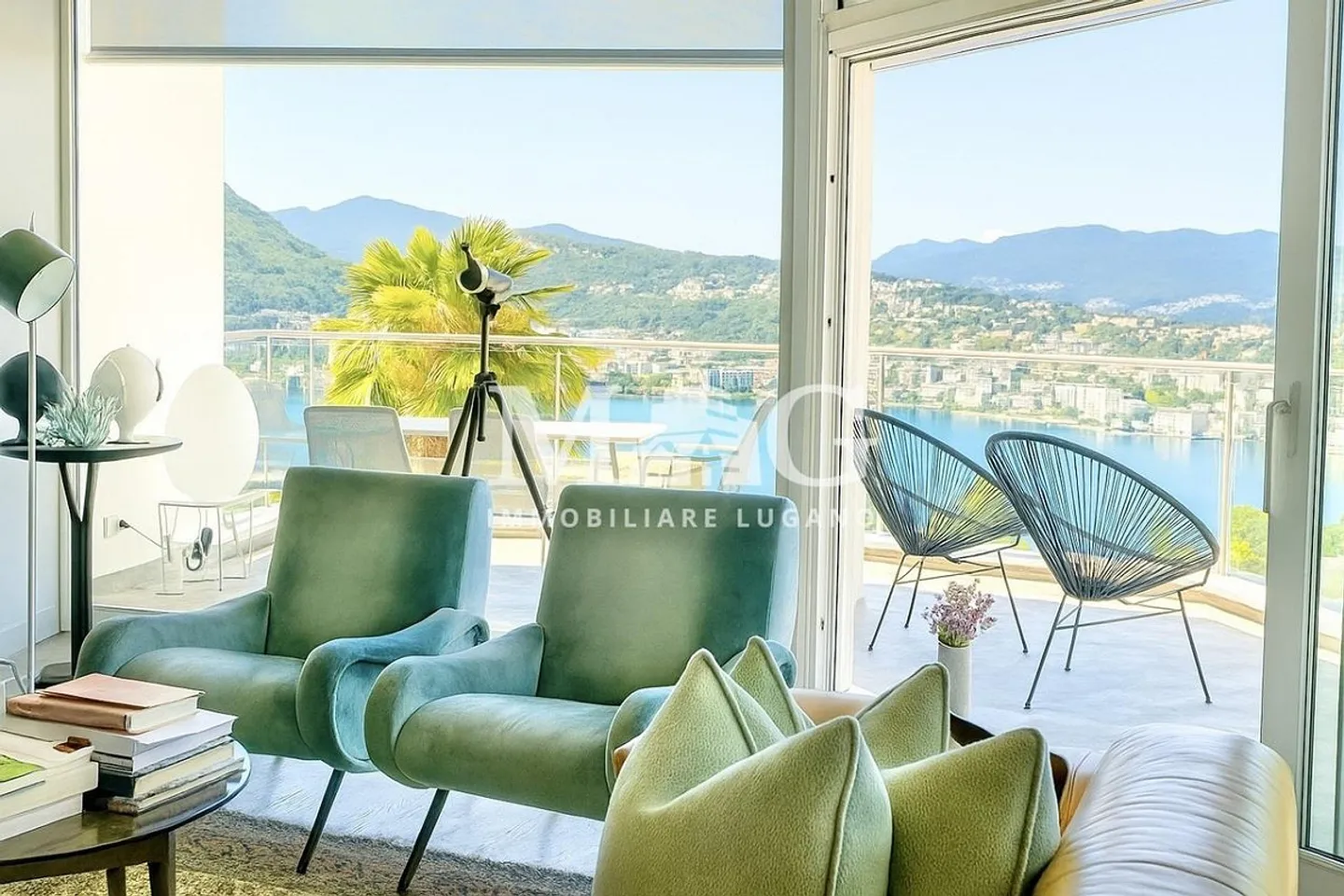 Lugano, Castagnola: Moderne Villa mit Pool und Seeblick - Foto 5 von 17