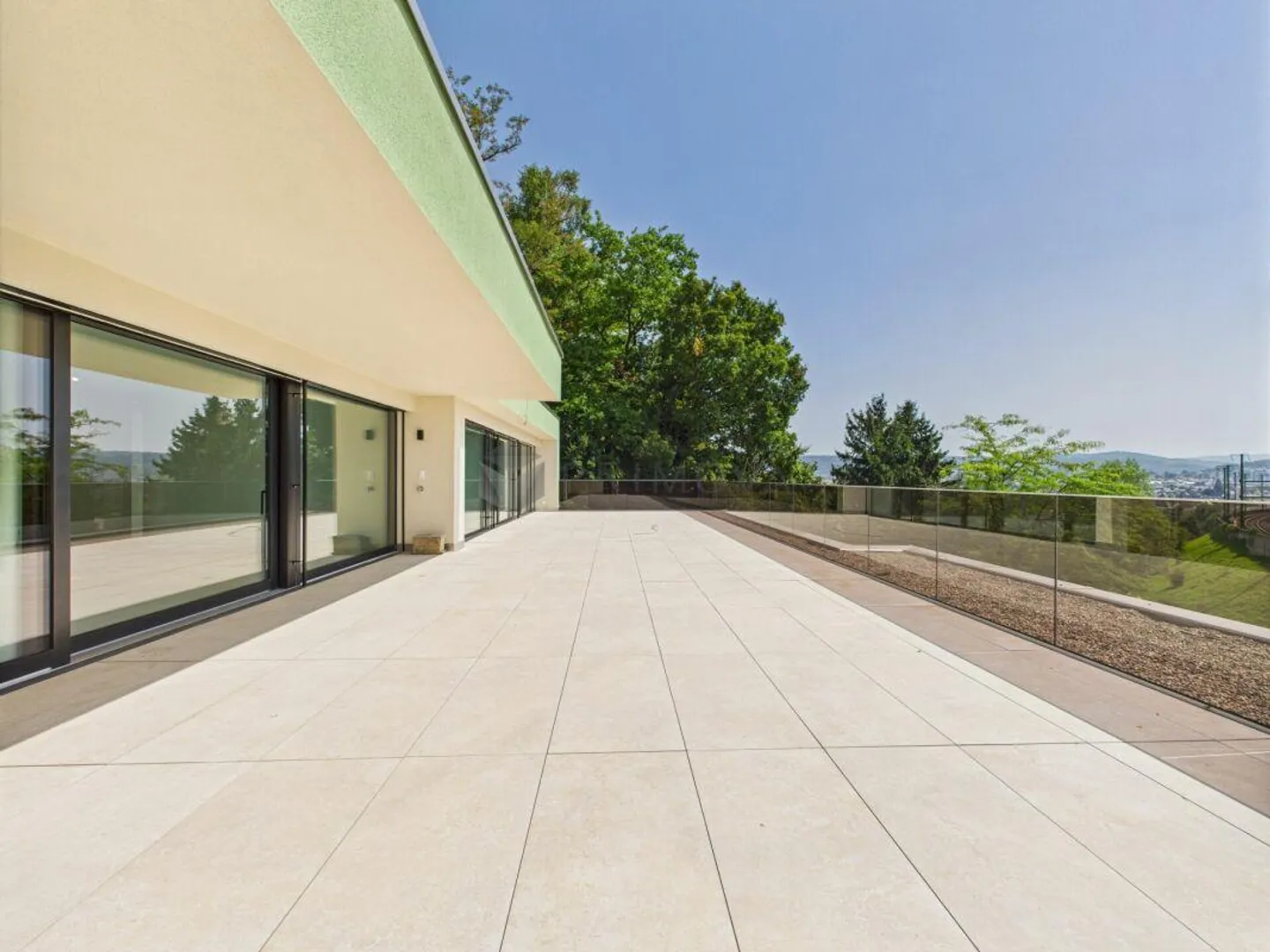 Wohnen auf höchstem Niveau: Luxus-Terrassenwohnung (Erstbezug) - Foto 1 von 12