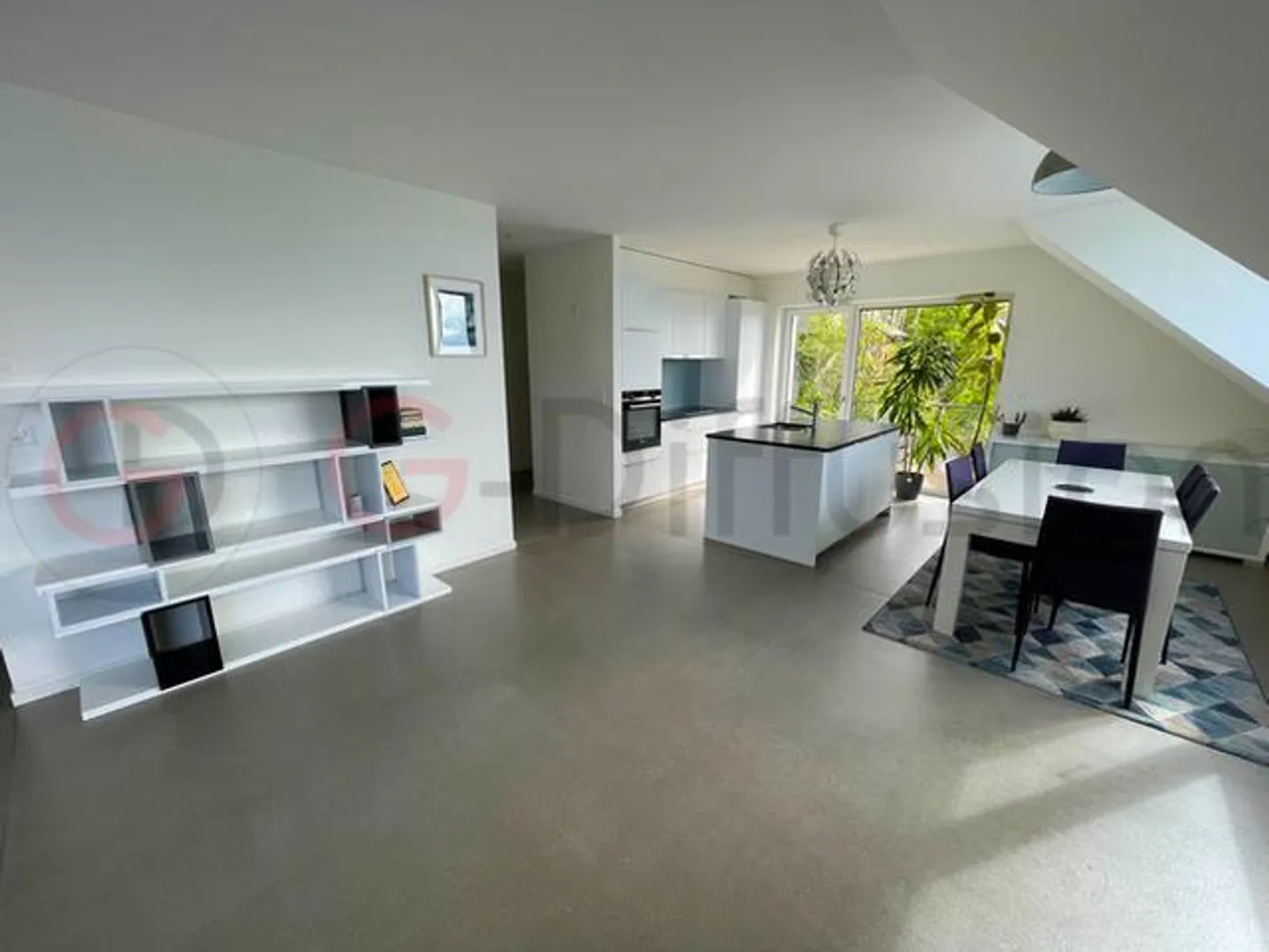 Apartment for rent - Photo 5 of 8