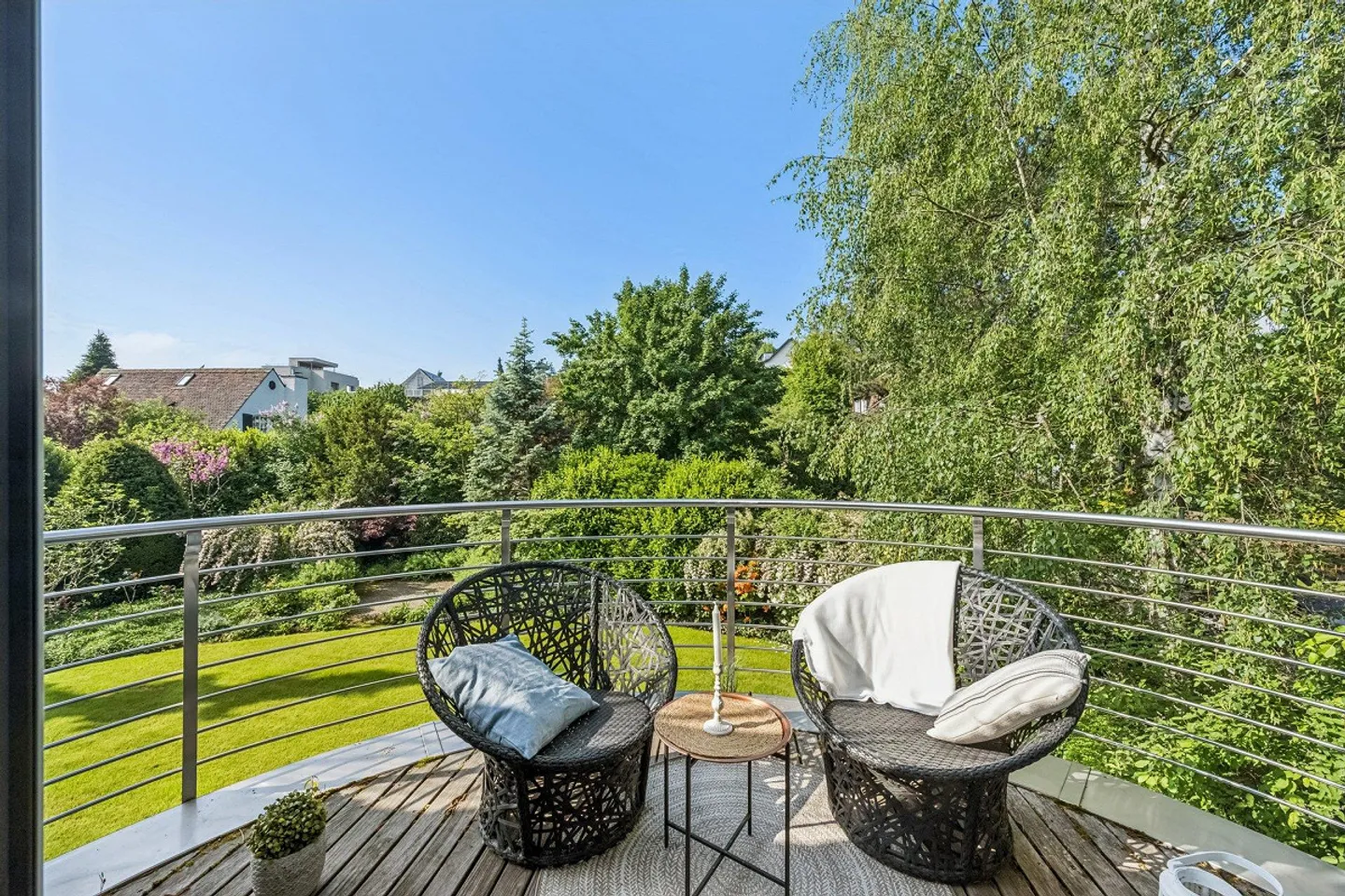 Expérience de vie exclusive avec piscine et jardin exceptionnel - Photo 10 sur 18