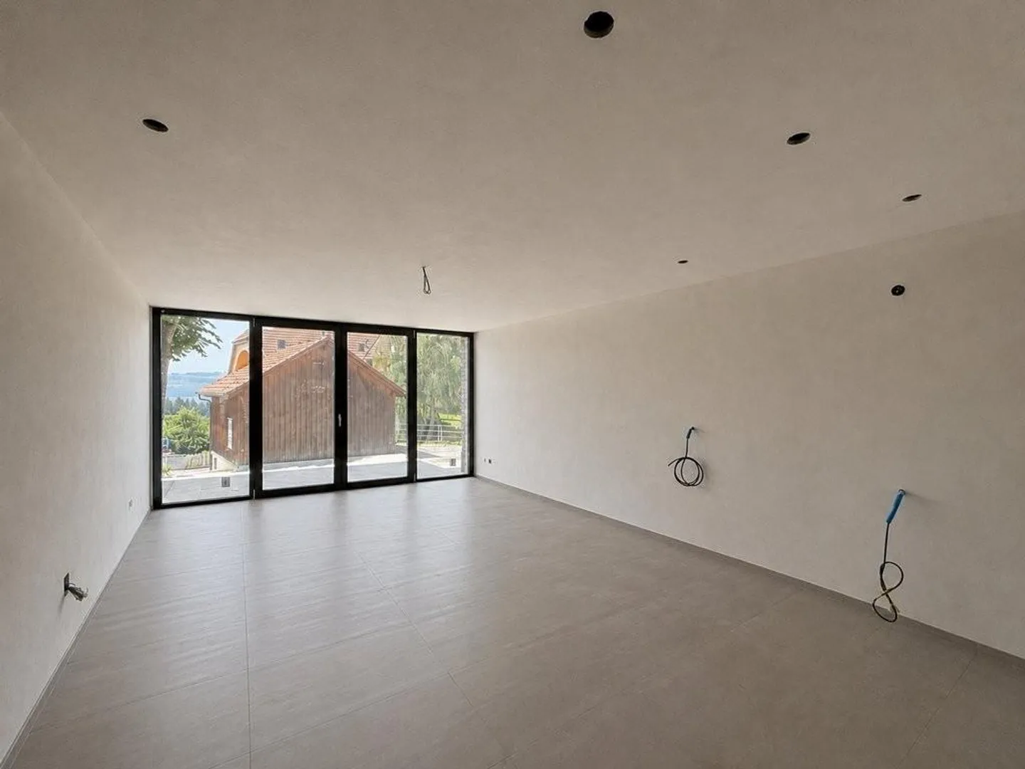 Première occupation : Appartement moderne de 4,5 pièces dans l'idyllique Häutligen - Photo 1 sur 7