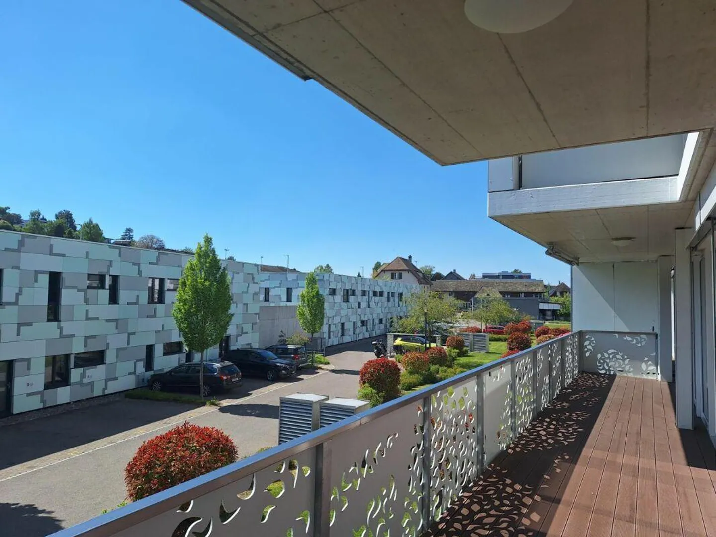 Light-flooded 4.5 room apartment with large balcony - Photo 4 of 8