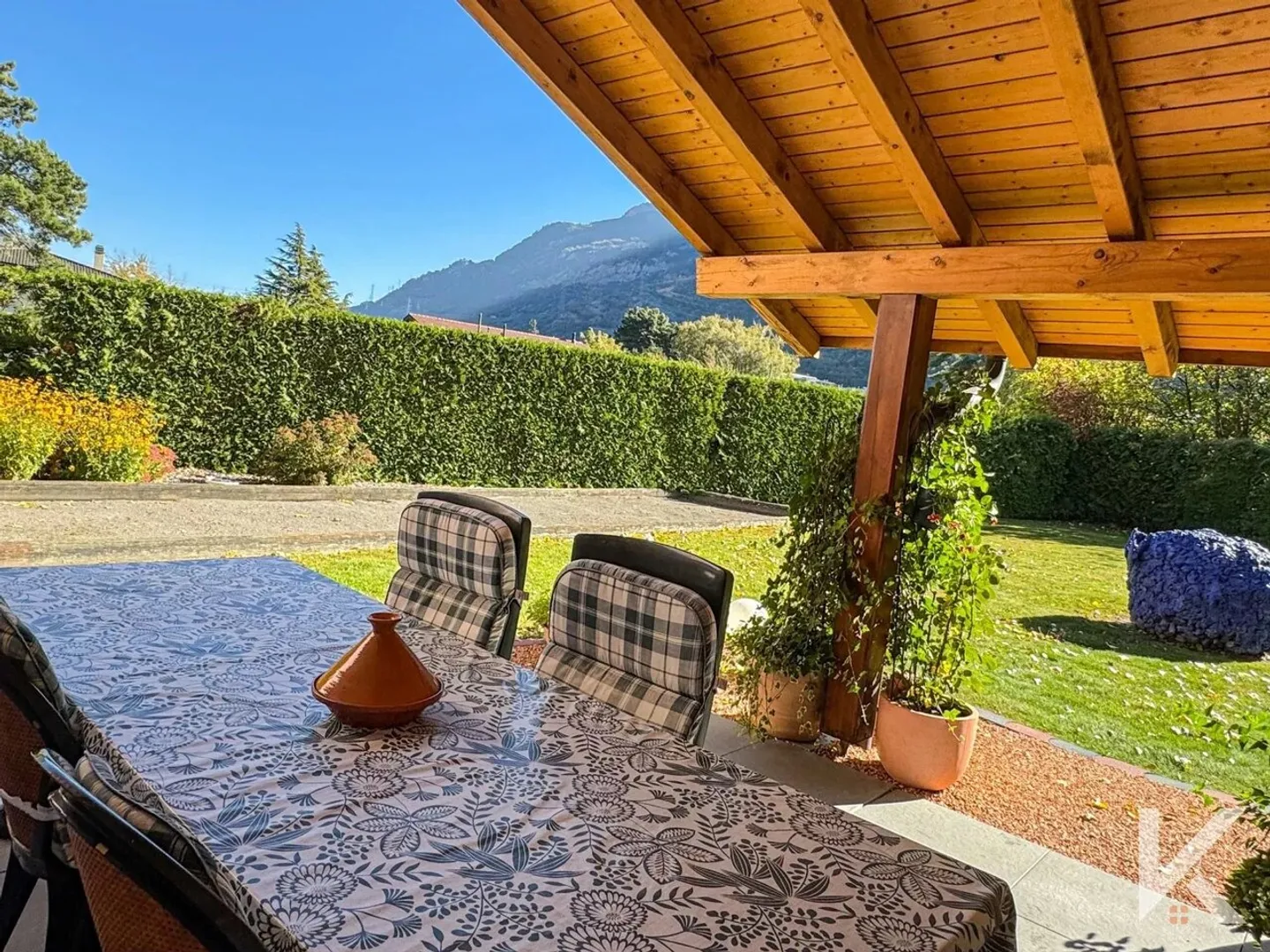 Villa avec charme et beau jardin - Photo 9 sur 13