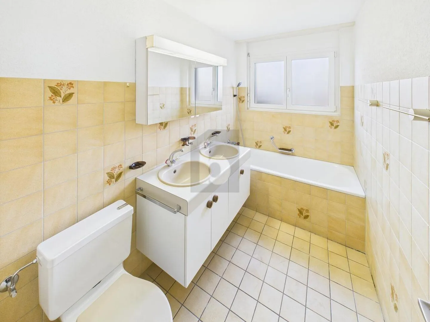 Spacious Apartment in Schüpfen - Photo 4 of 6