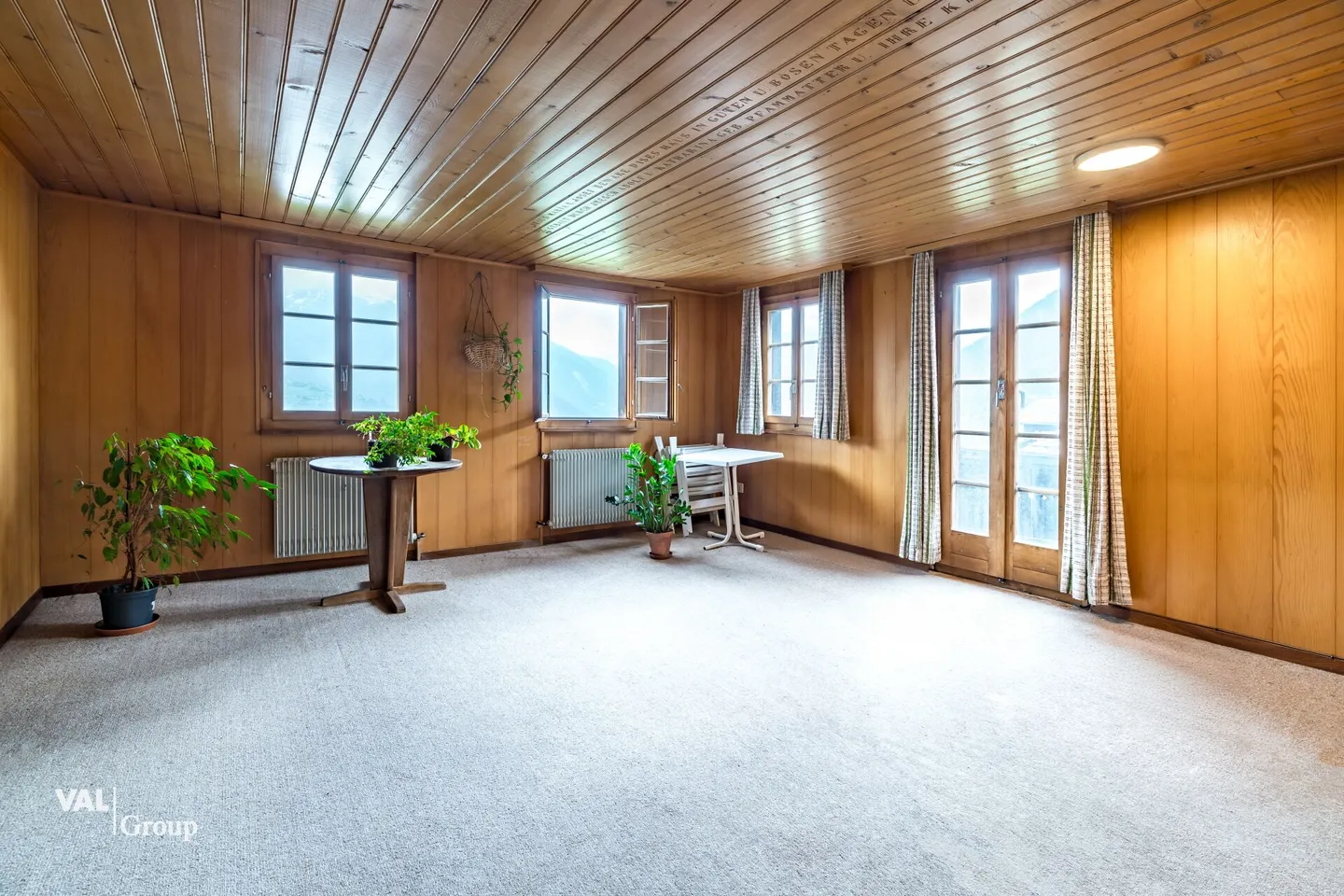 Un ensemble unique avec potentiel - Vivre, louer, concevoir - Photo 17 sur 33