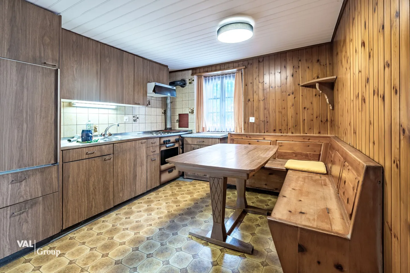 Un ensemble unique avec potentiel - Vivre, louer, concevoir - Photo 16 sur 33