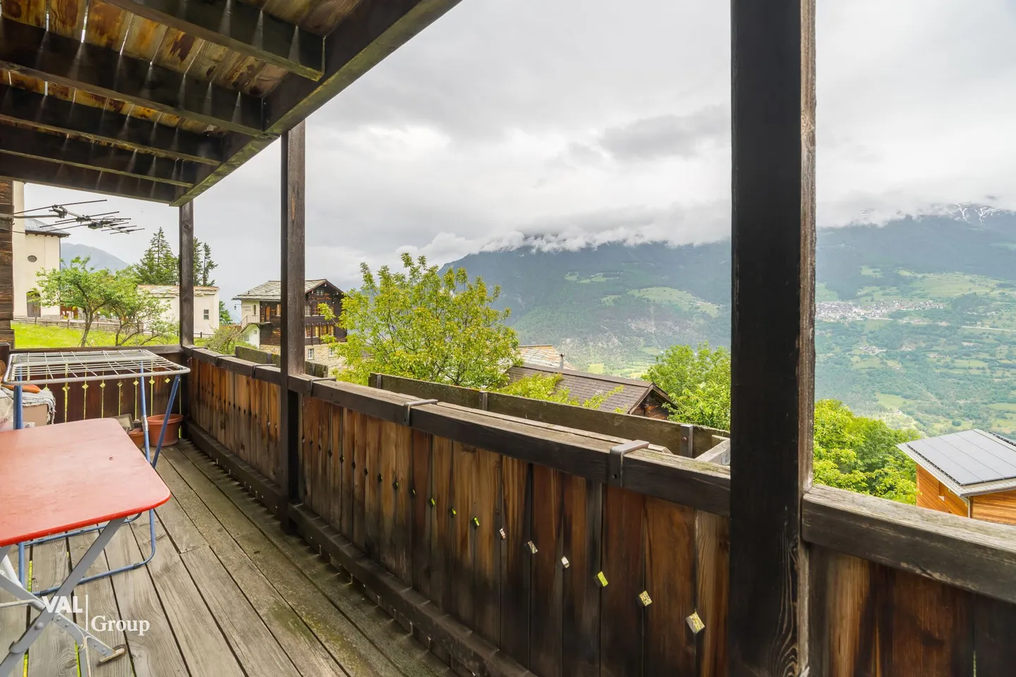 Un ensemble unique avec potentiel - Vivre, louer, concevoir - Photo 28 sur 33